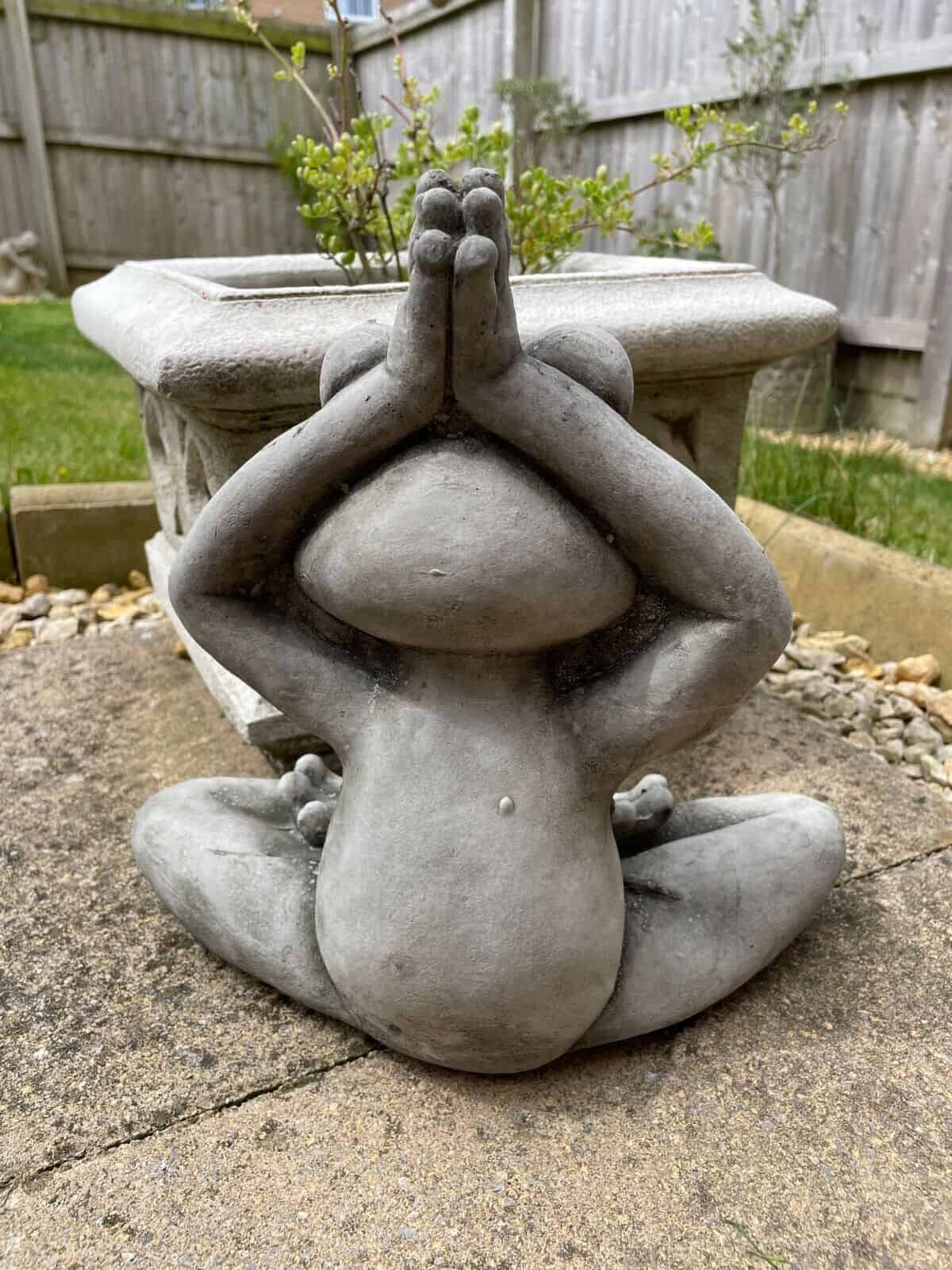 Yoga Frog Stone Garden Statue