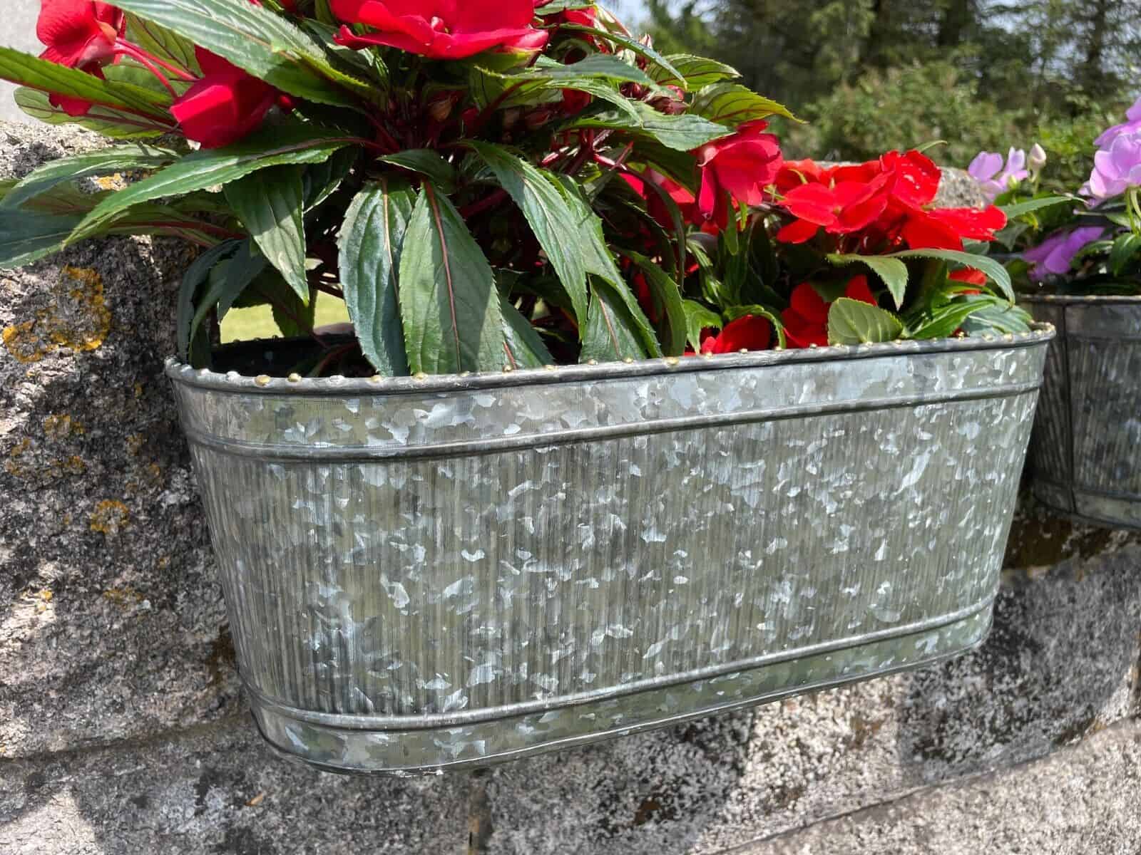 Galvanised Railing Hanging Ribbed Planter