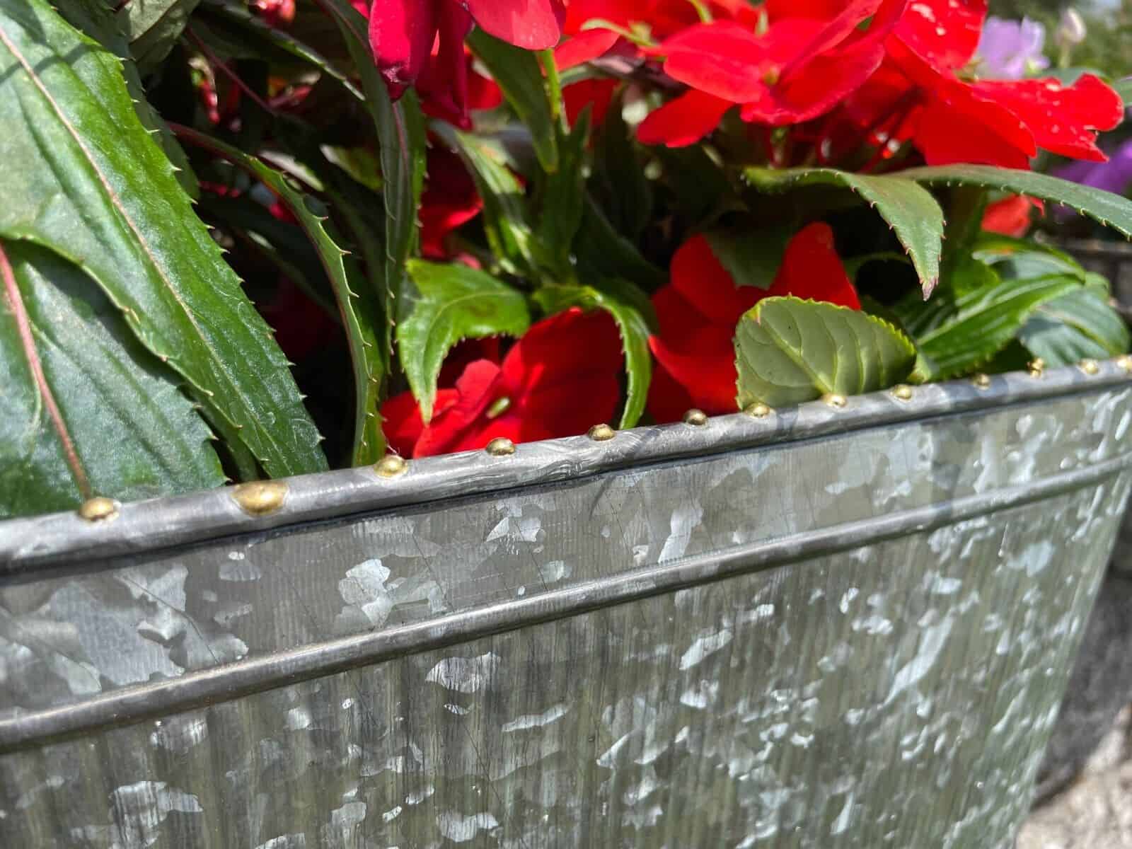 Galvanised Railing Hanging Ribbed Planter