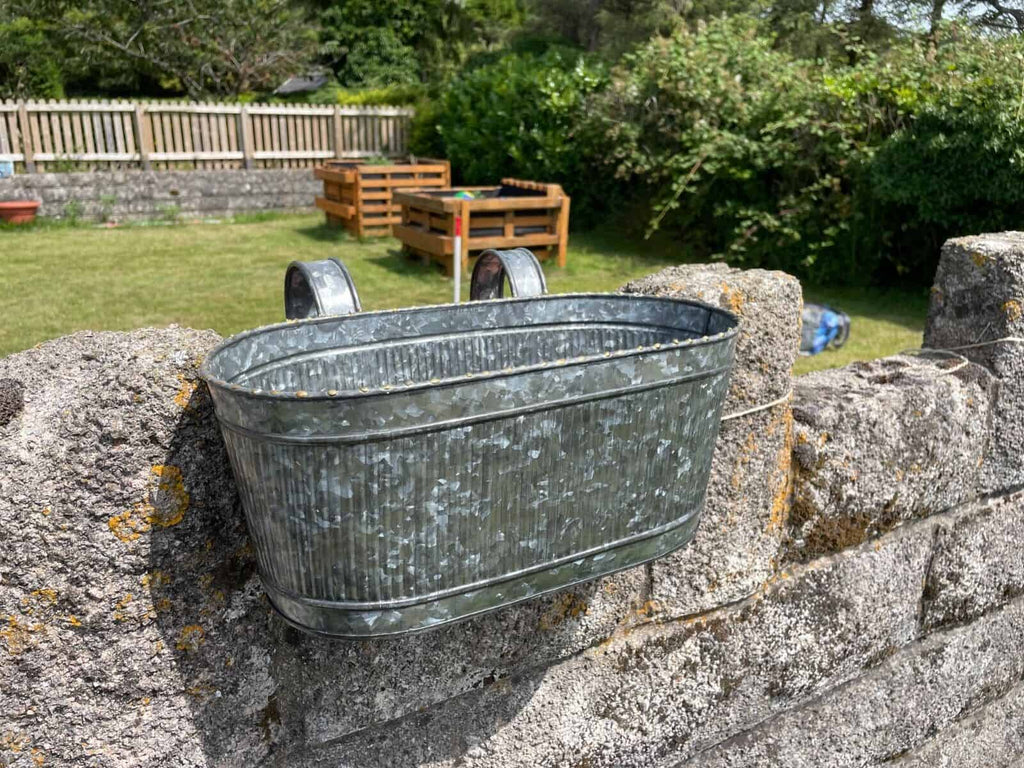 Galvanised Railing Hanging Ribbed Planter