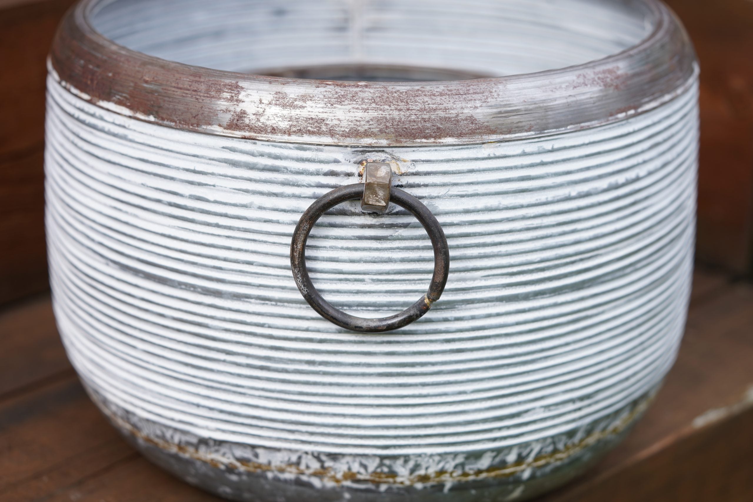 Galvanised Metal Olam Planters