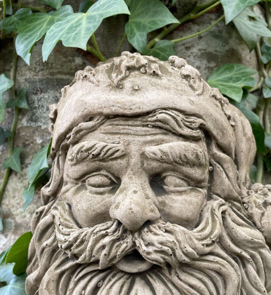 Christmas Santa Plaque Statue
