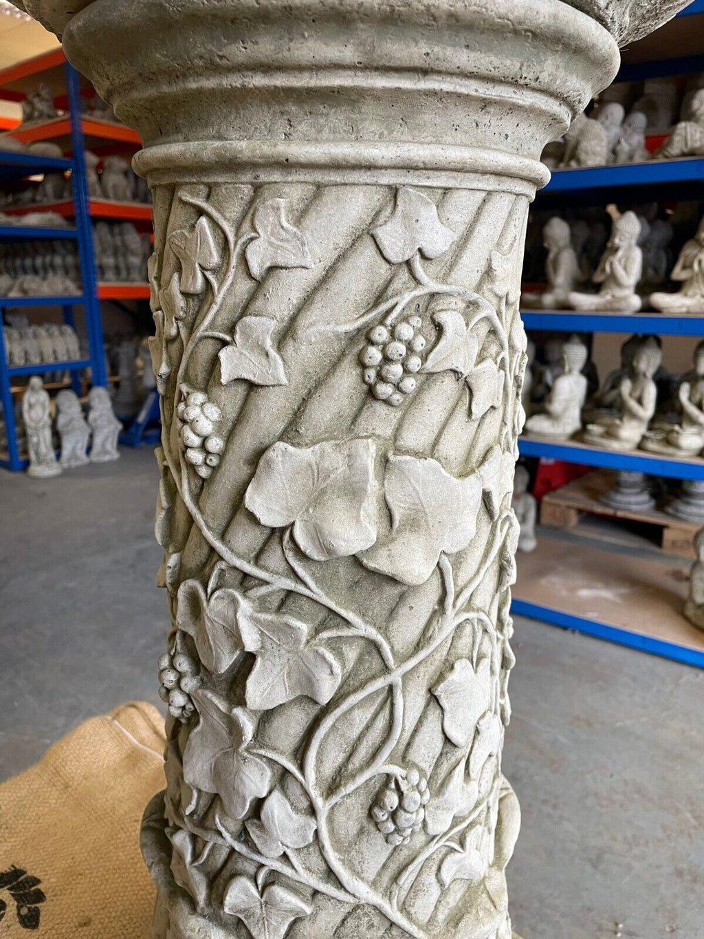 Large Ivy Stone Birdbath