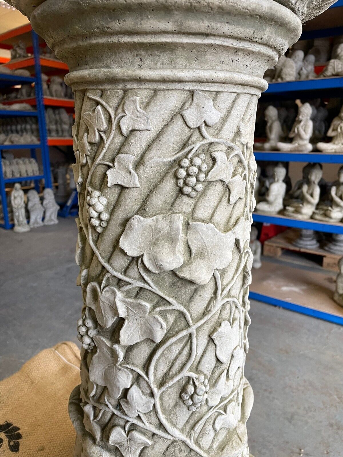 Large Ivy Stone Birdbath