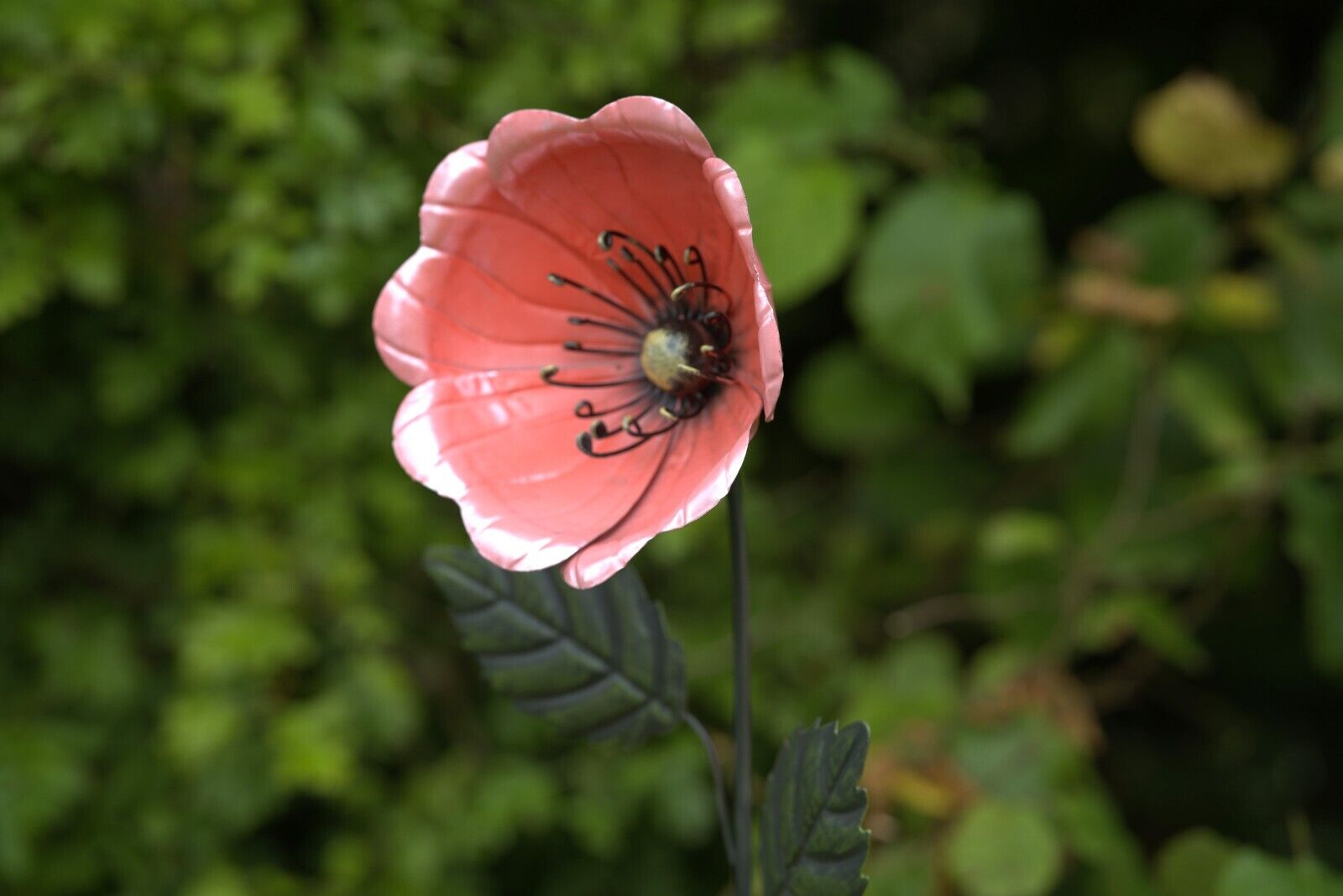 Large Metal Poppy Pink Flower Garden Ornament