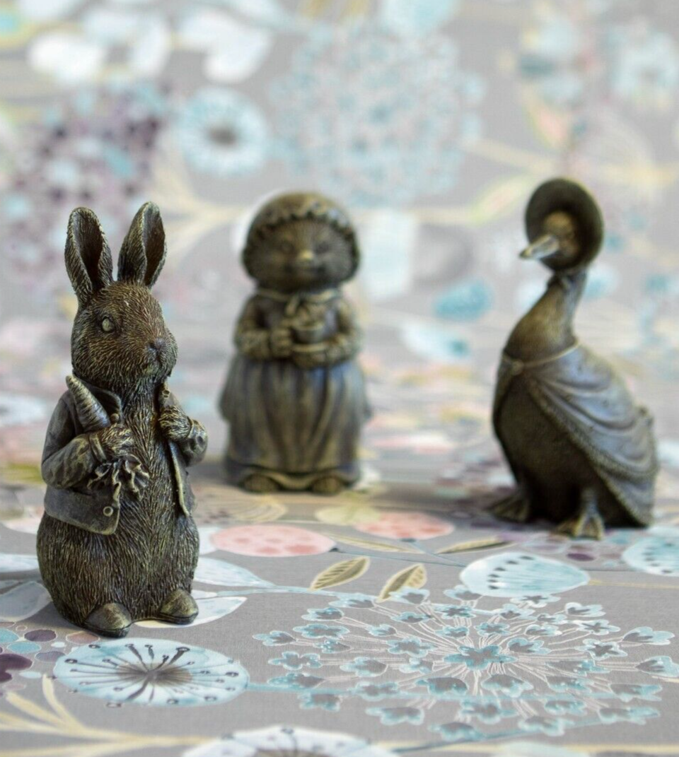 Set 3 Peter Rabbit, Jemima Puddle Duck & Mrs Hedgehog Resin Statue