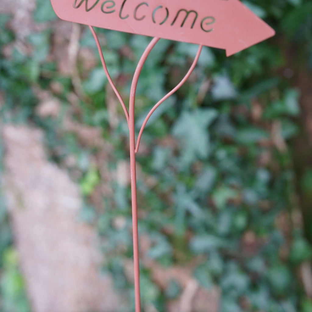 Robin Welcome Christmas Sign