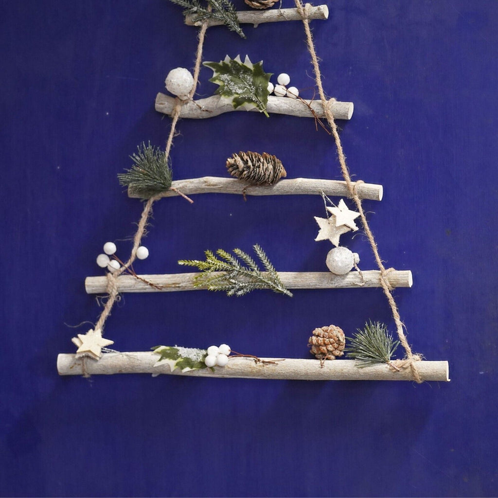Natural Pinecone Christmas Tree Hanger