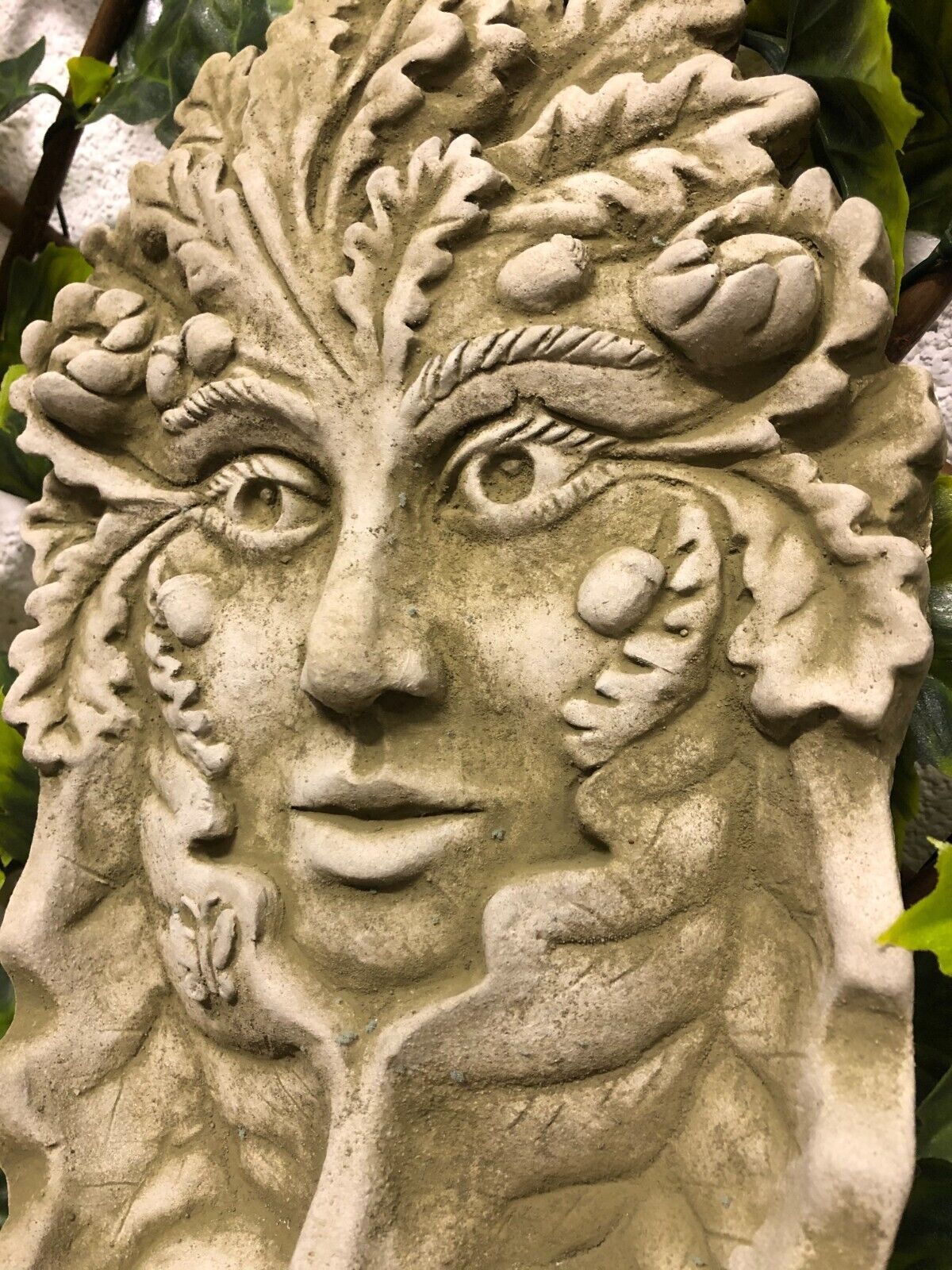 Tealight Green Lady Stone Hanging Plaque