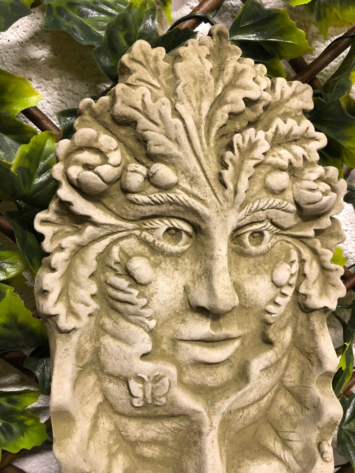 Tealight Green Lady Stone Hanging Plaque