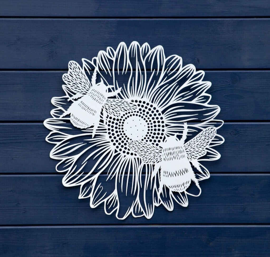 40cm Bumble Bee Metal Wall Plaque