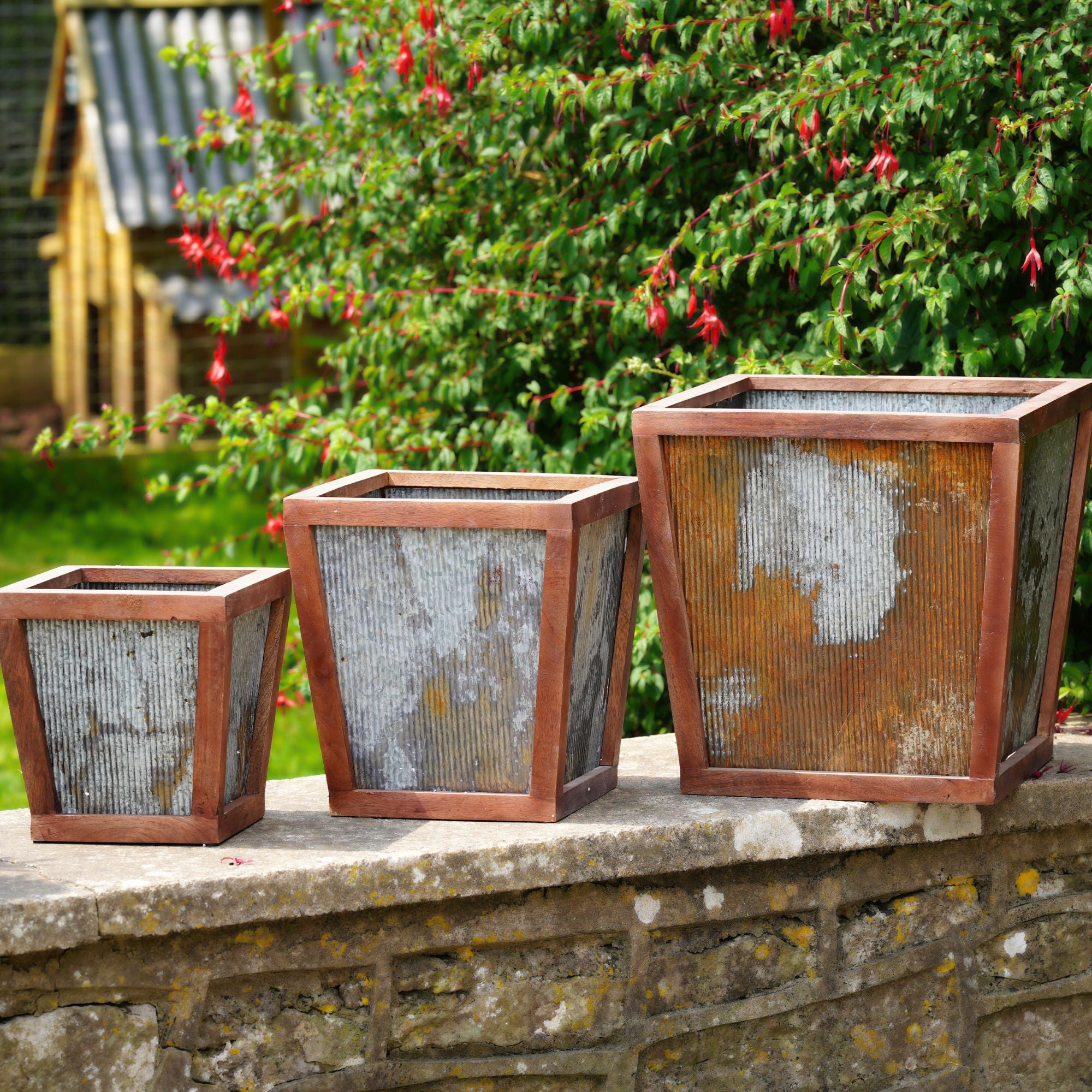 Large Rustic Galvanised Metal Planter