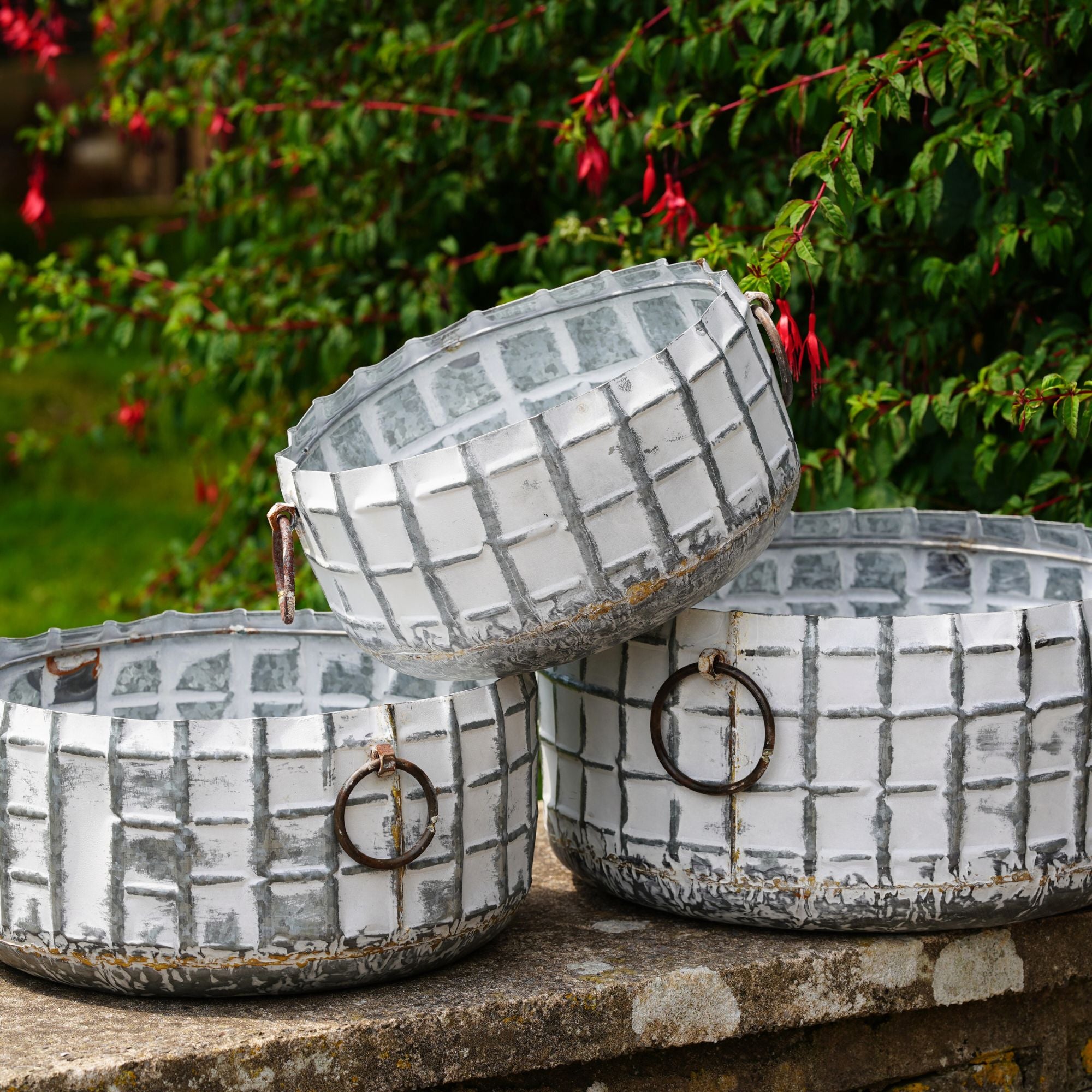 Galvanised Metal Large Planter White Wash Check Set 3