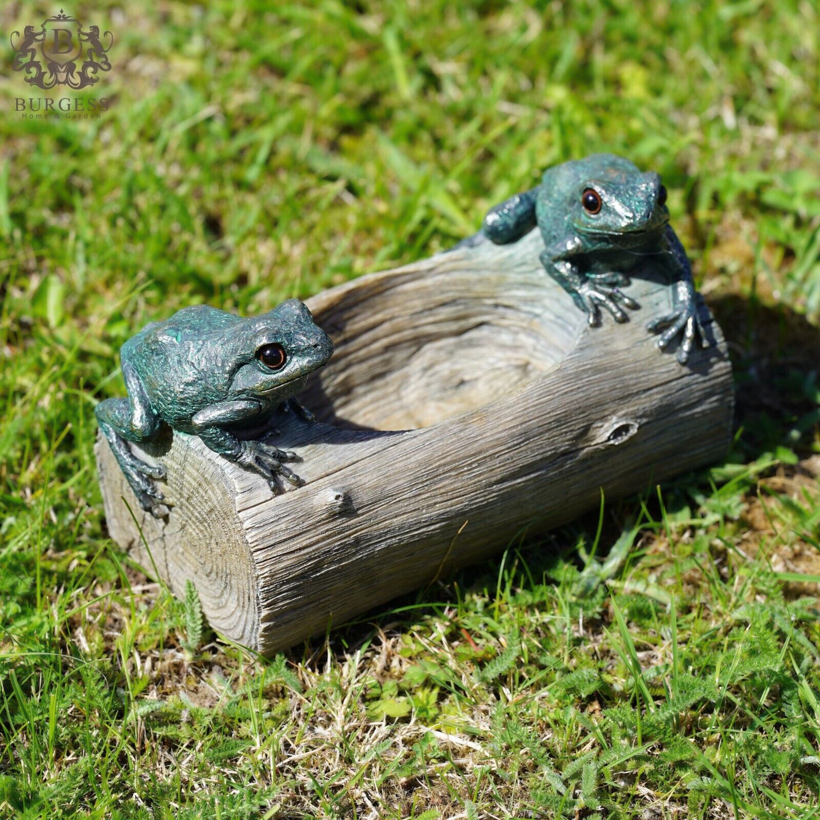 Frogs on Log Bird Feeder