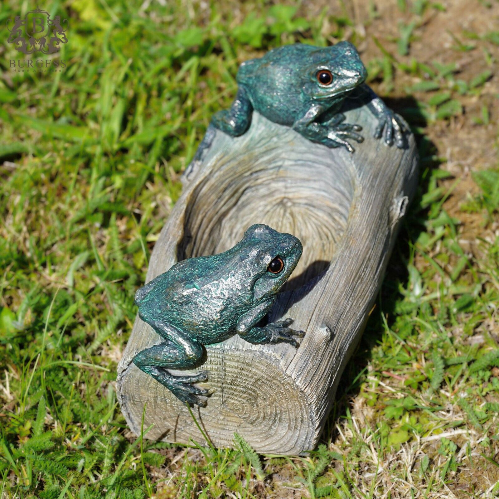 Frogs on Log Bird Feeder
