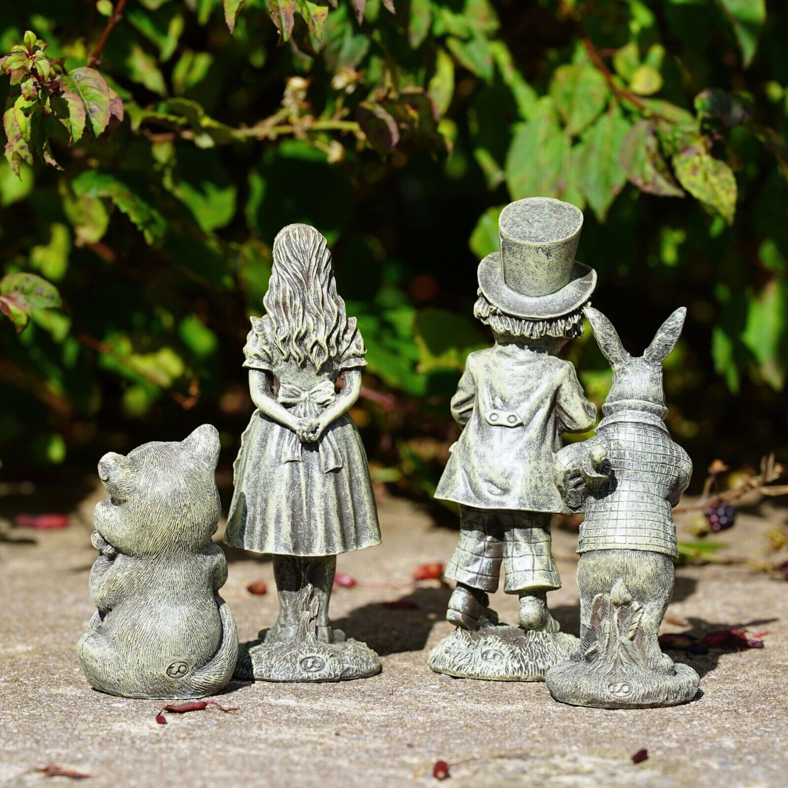 Alice in Wonderland Set 4 Garden Figures