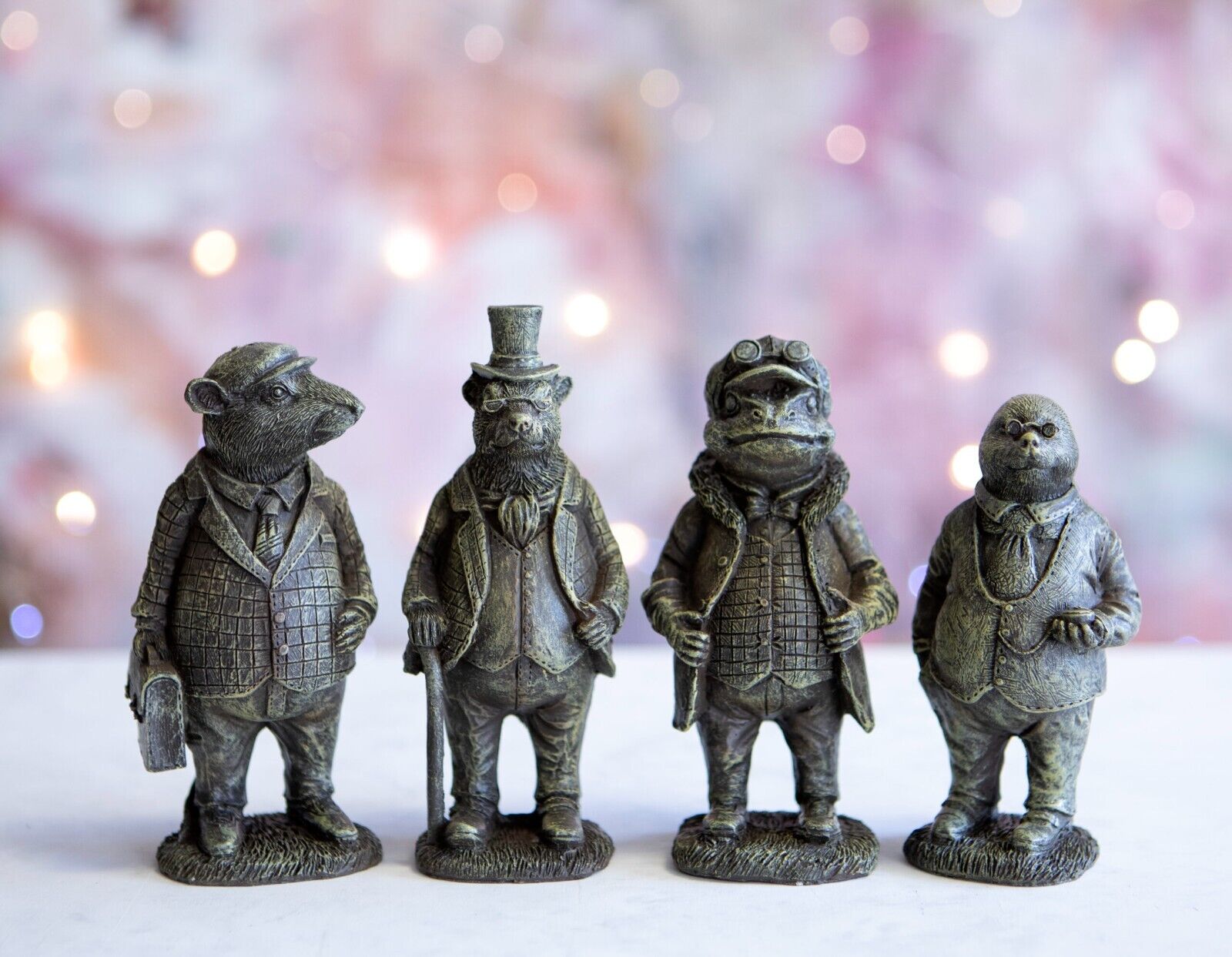 Set 4 Wind in the Willows Mini Resin Statue
