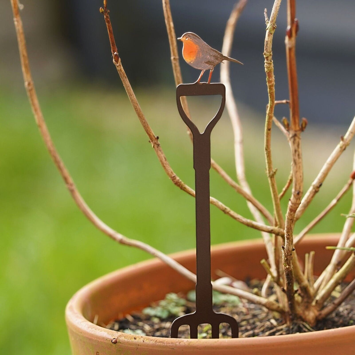 Robin Faulds Mini Mini Robin on Fork Metal Garden Stake – Burgess Home and Garden