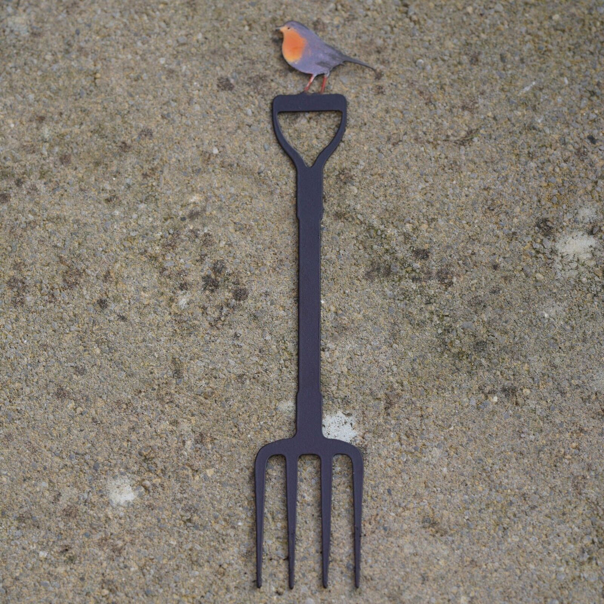 Robin Faulds Mini Mini Robin on Fork Metal Garden Stake – Burgess Home and Garden