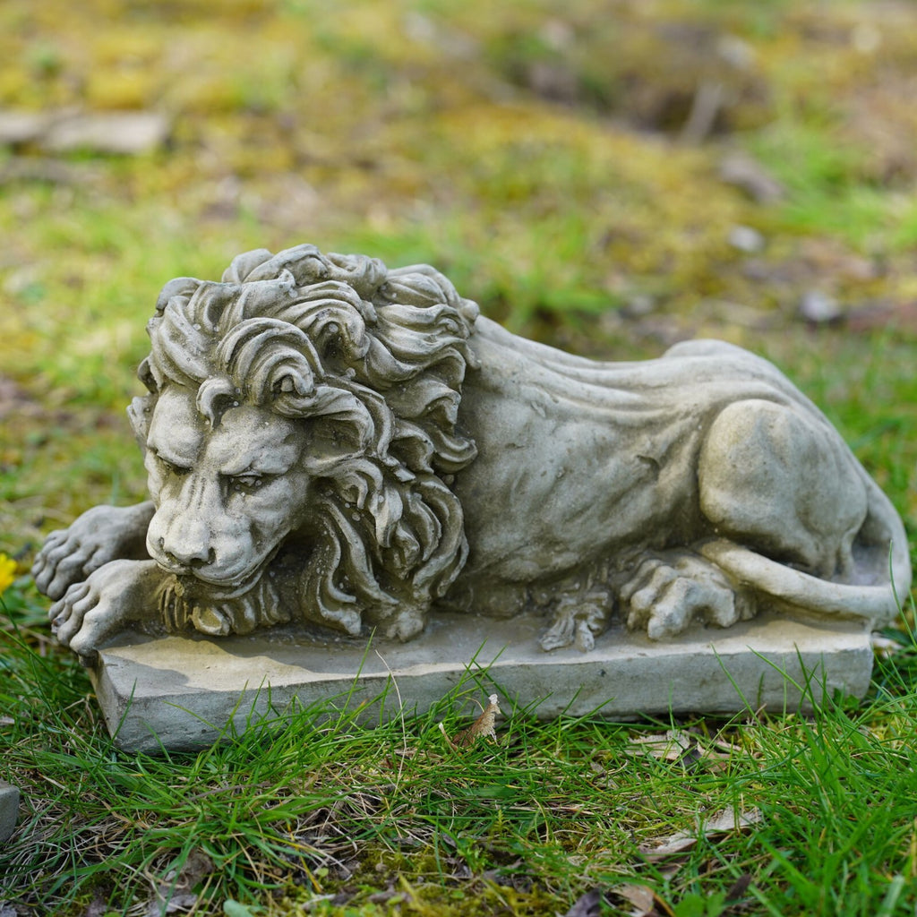 Pair of Mercia Lions Stone Statue
