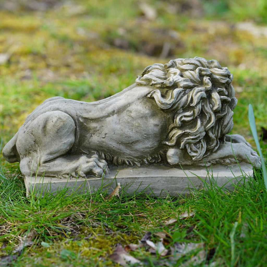 Pair of Mercia Lions Stone Statue