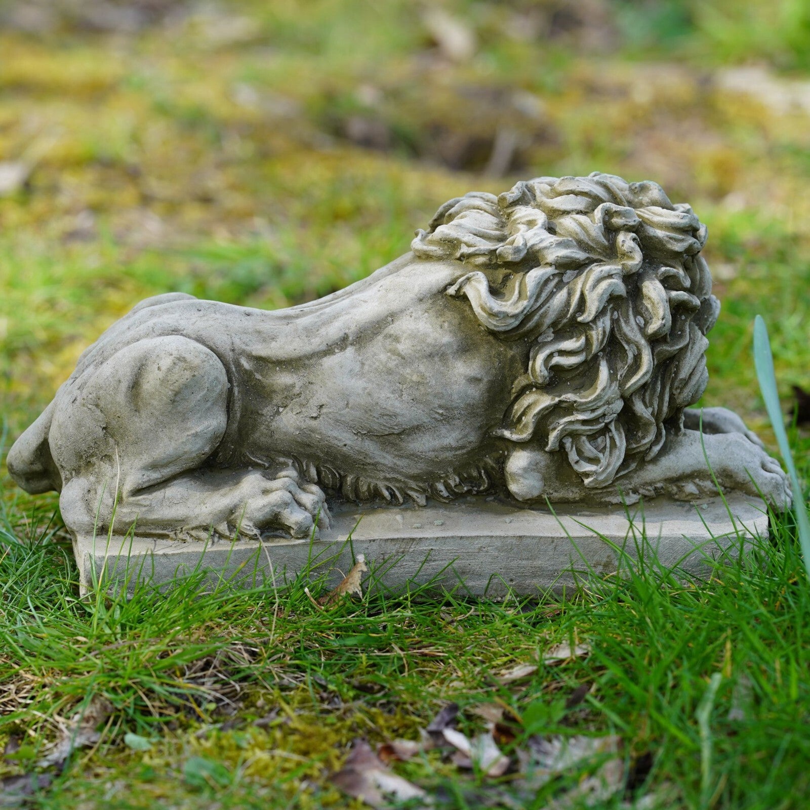 Pair of Mercia Lions Stone Statue
