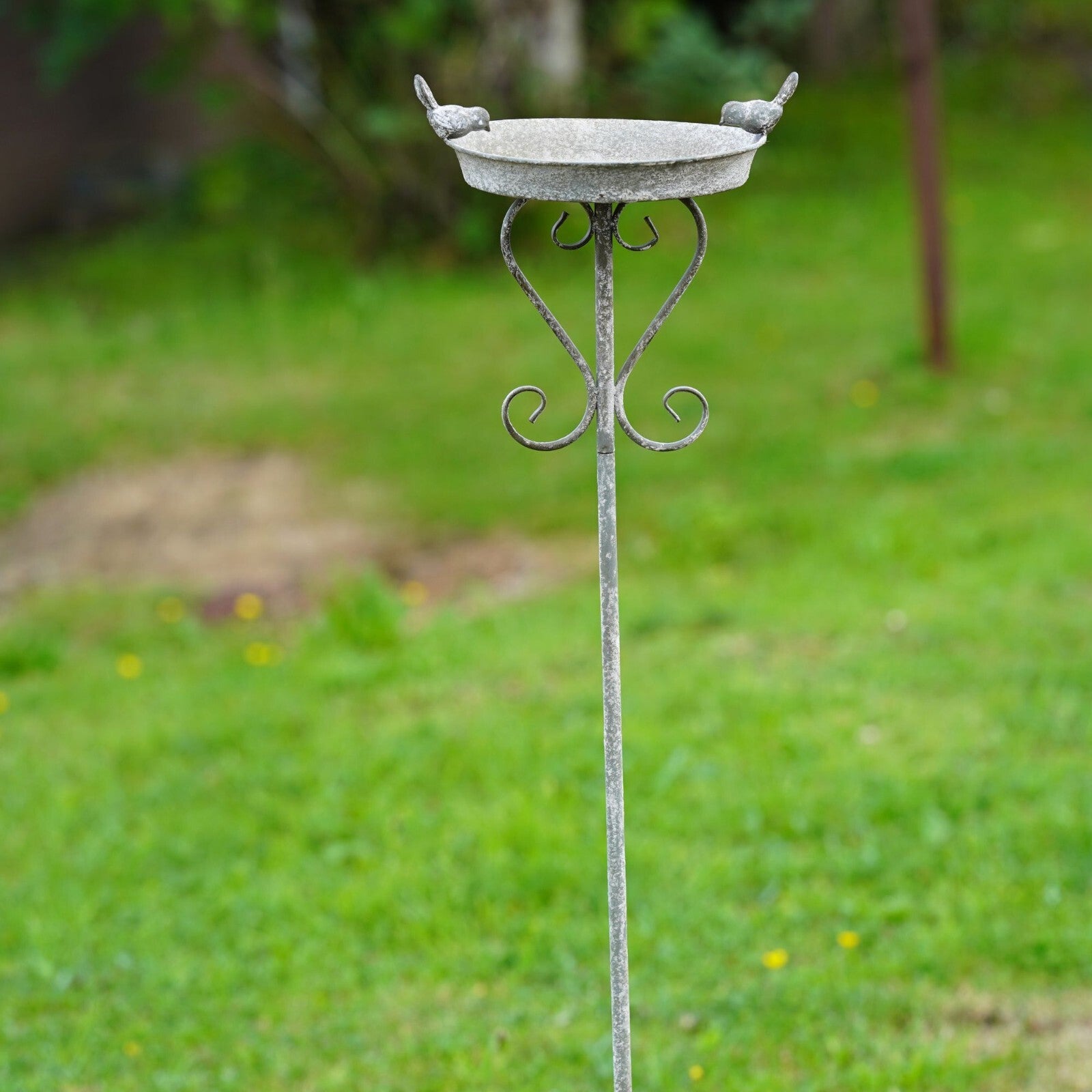 Large Cast Iron Birdbath on Stake