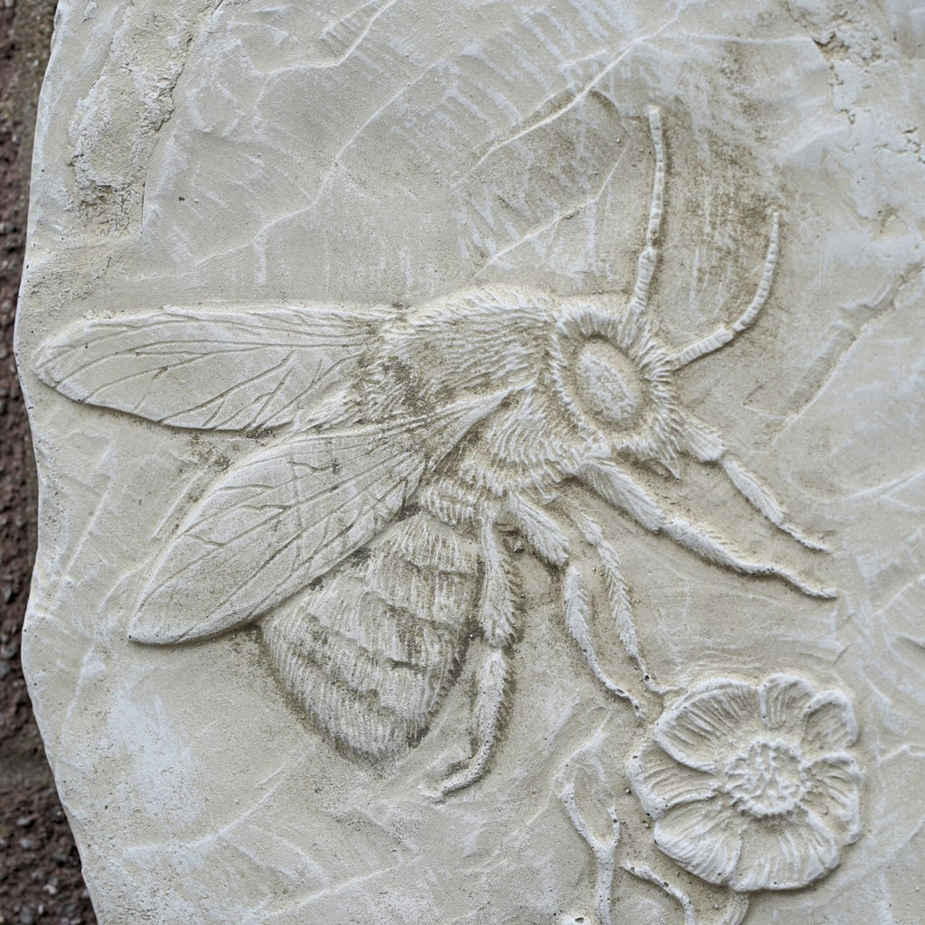 Bumble Bee Hanging Stone Wall Plaque