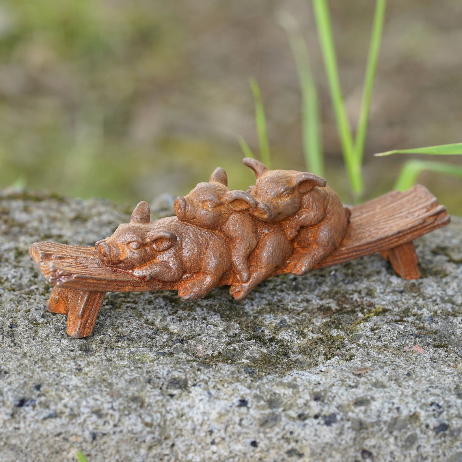 Cast Iron Sleeping Pigs | Antique Style Ornament