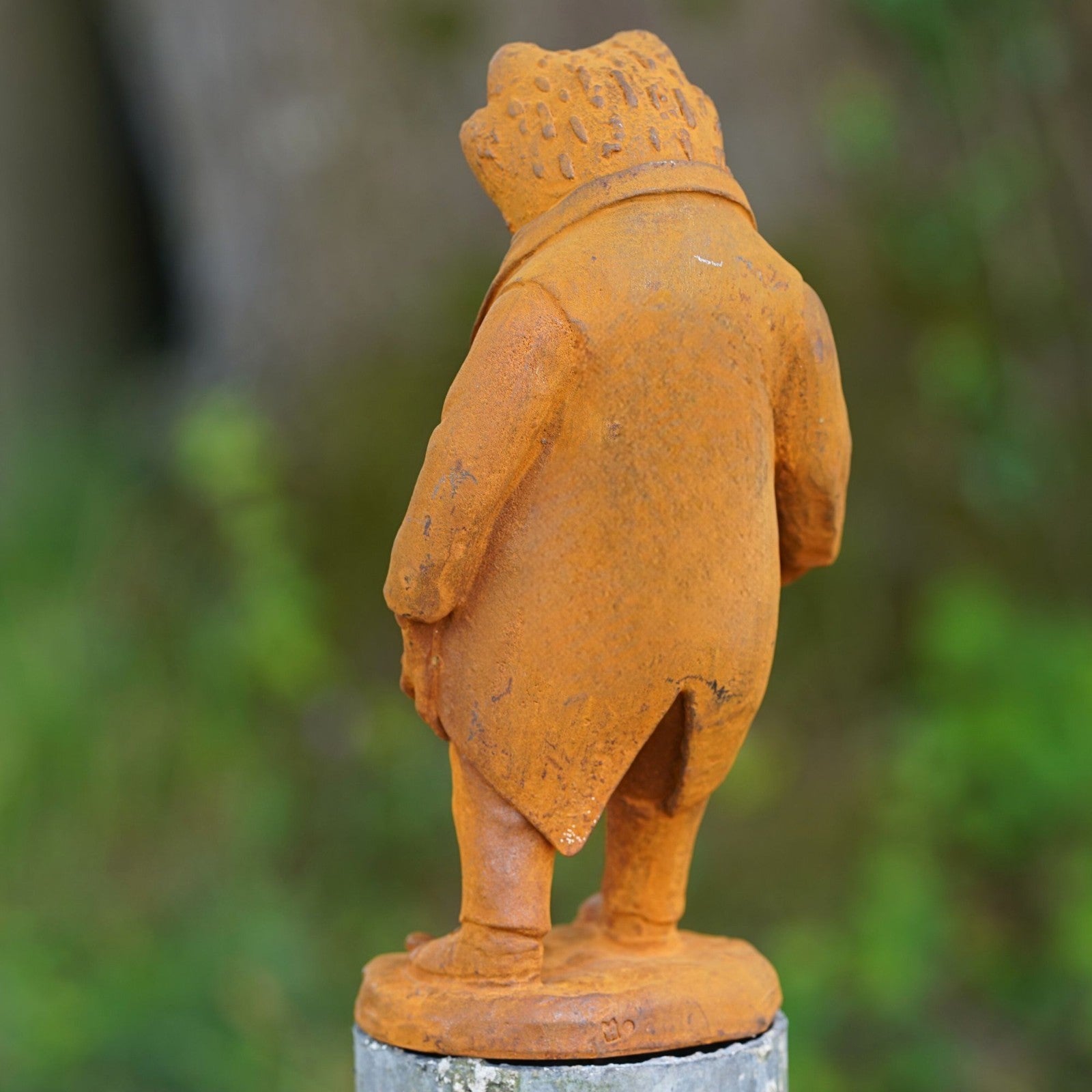 Cast Iron Master Toad Garden Sculpture