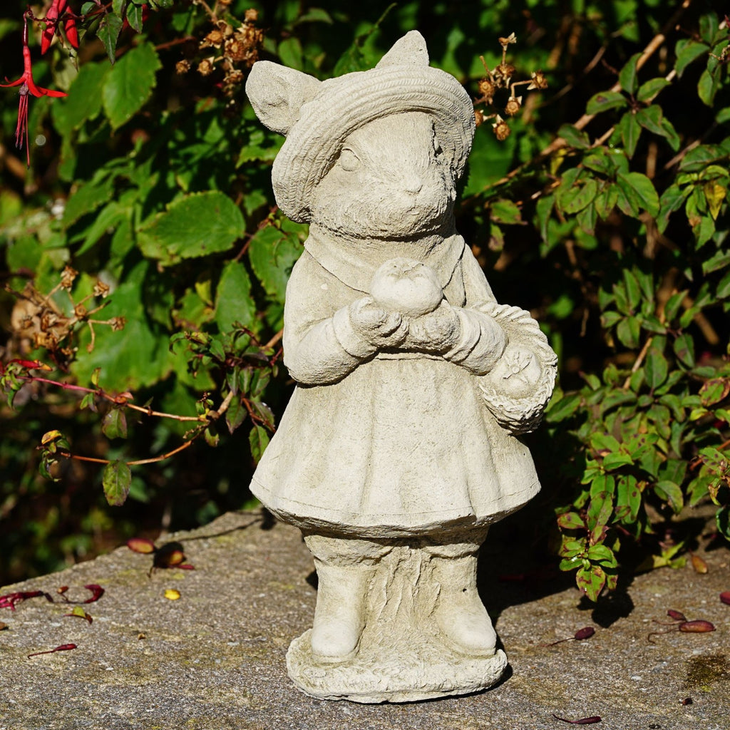 Mrs Rabbit Stone Statue | Peter Rabbit