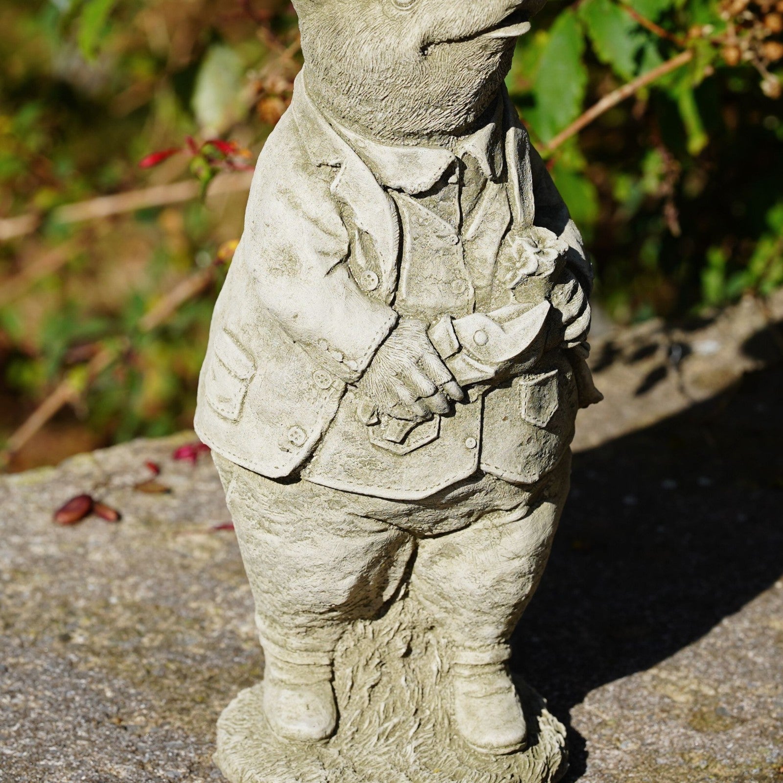 Mr Gardener Mole Stone Statue | Wind in the Willows