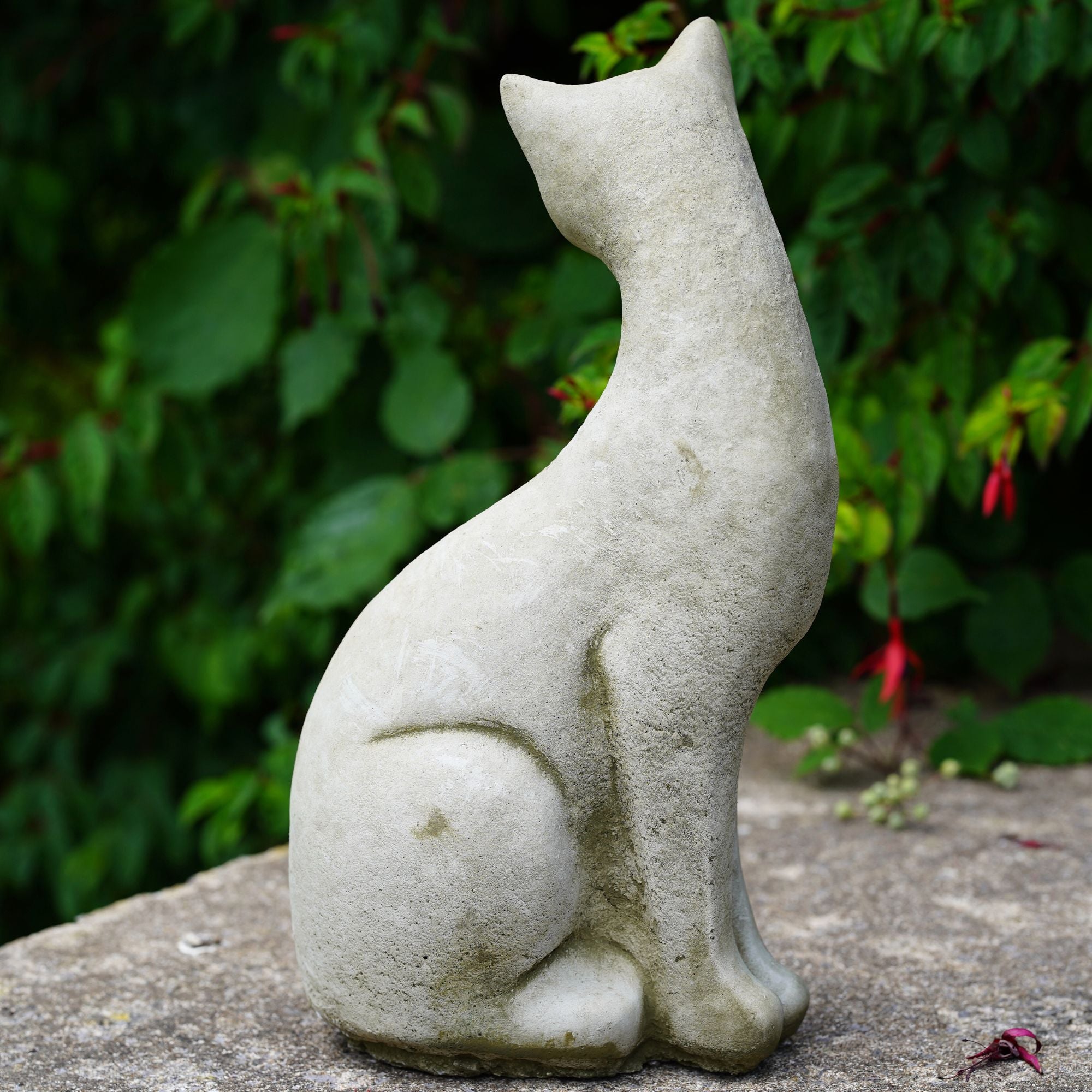 Siamese Cat B Stone Statue