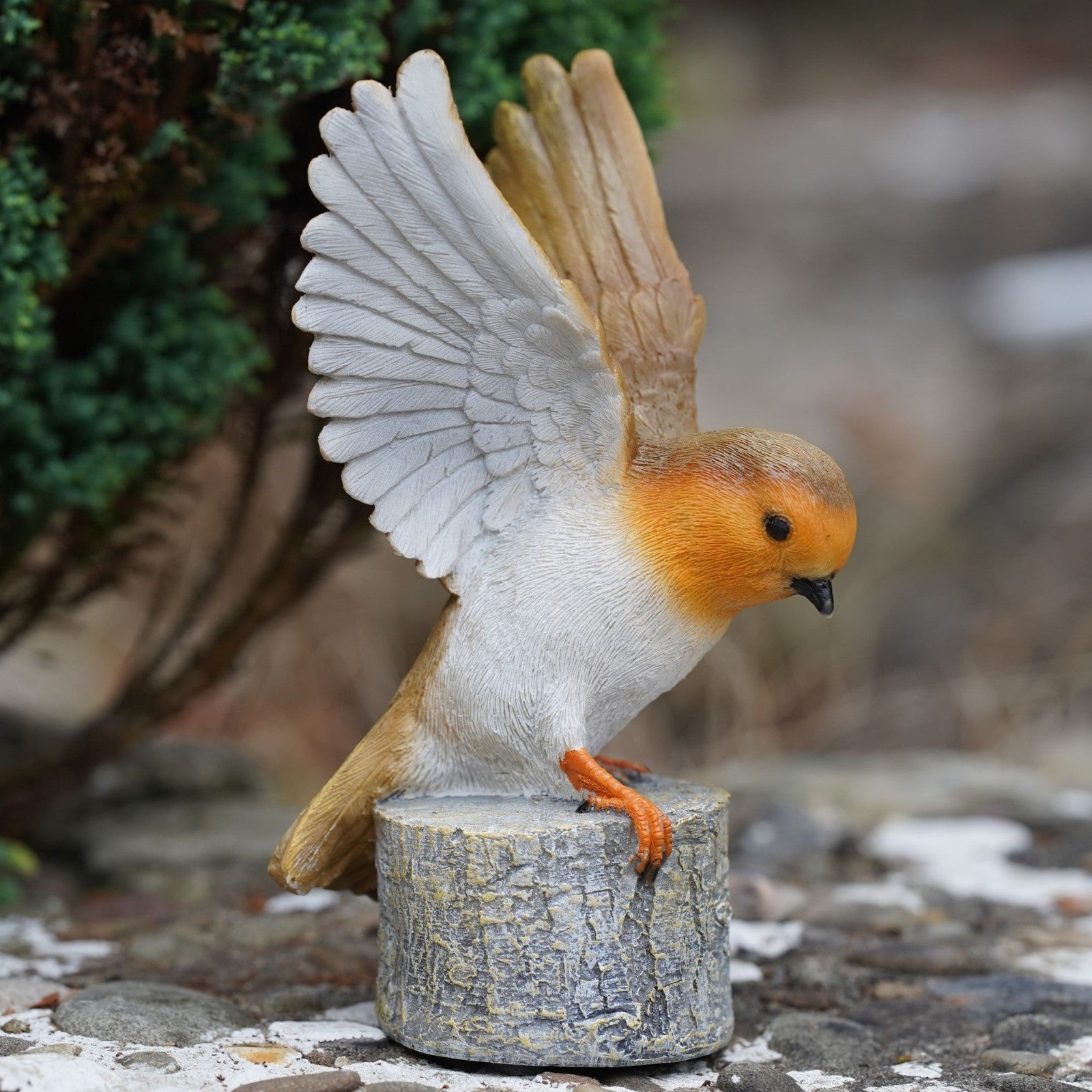 Winged Robin Resin Statue | British Bird Sculpture
