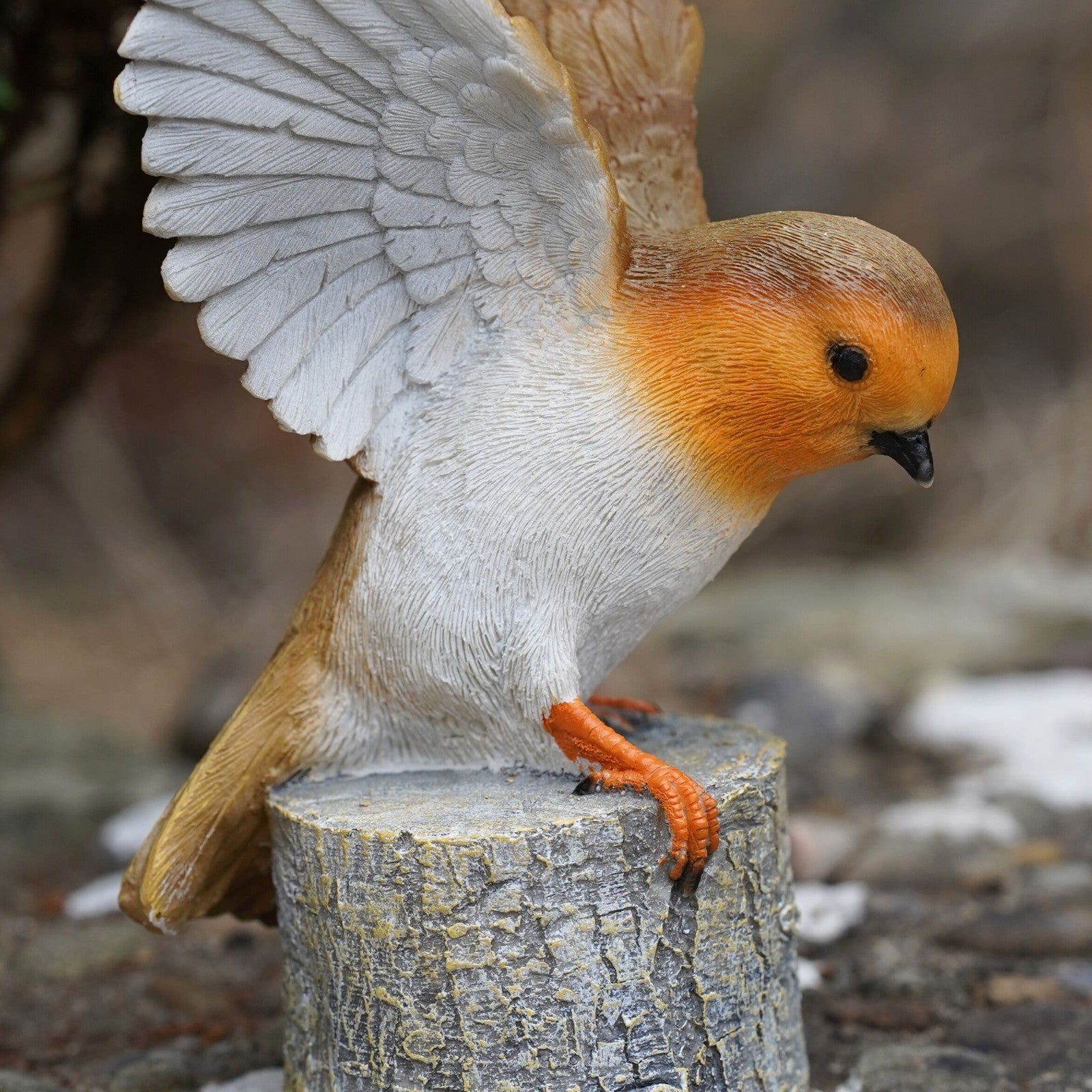 Winged Robin Resin Statue | British Bird Sculpture