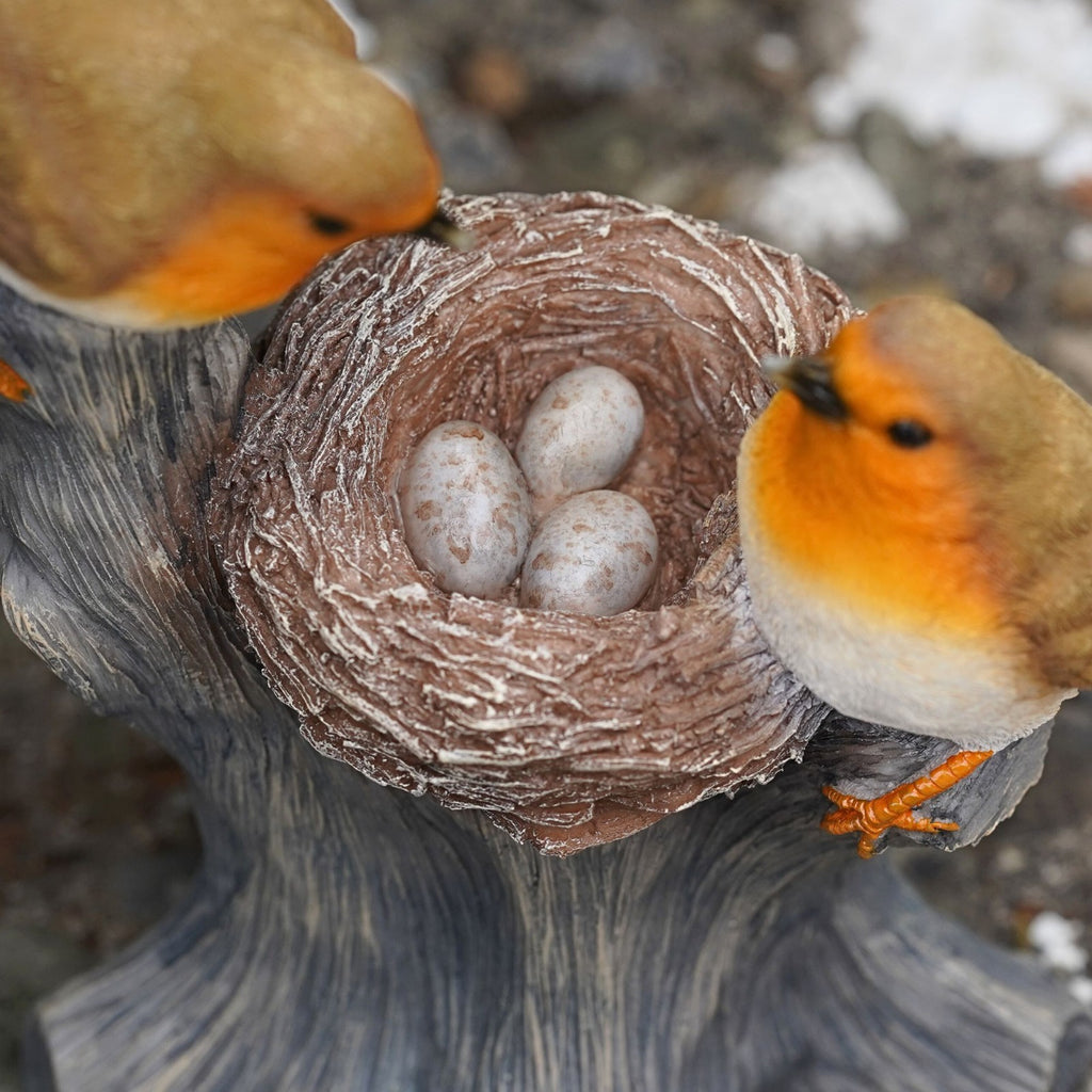 Nesting Robins Resin Statue | British Bird Ornament
