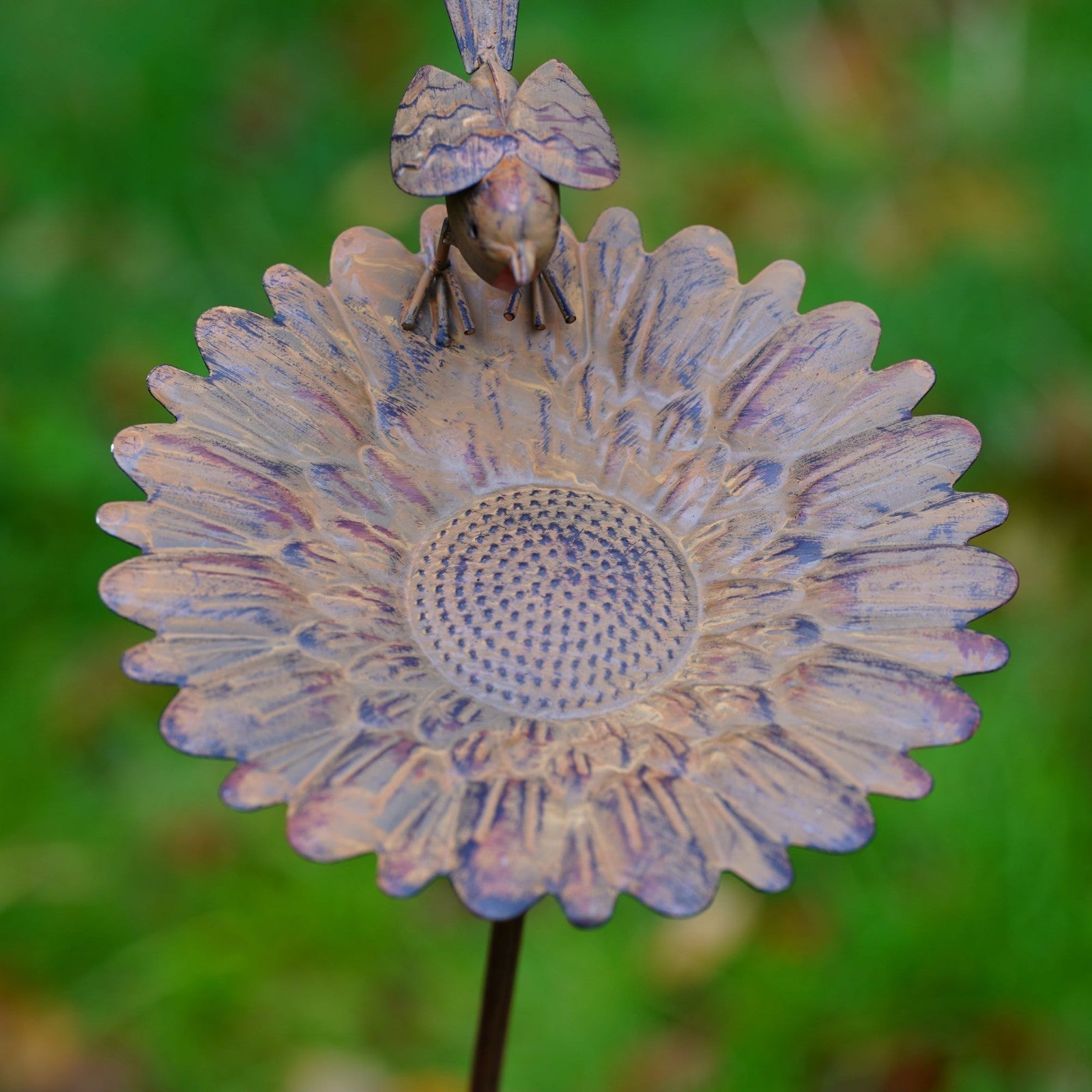 Robin Sunflower Bird Feeder | Garden Stake