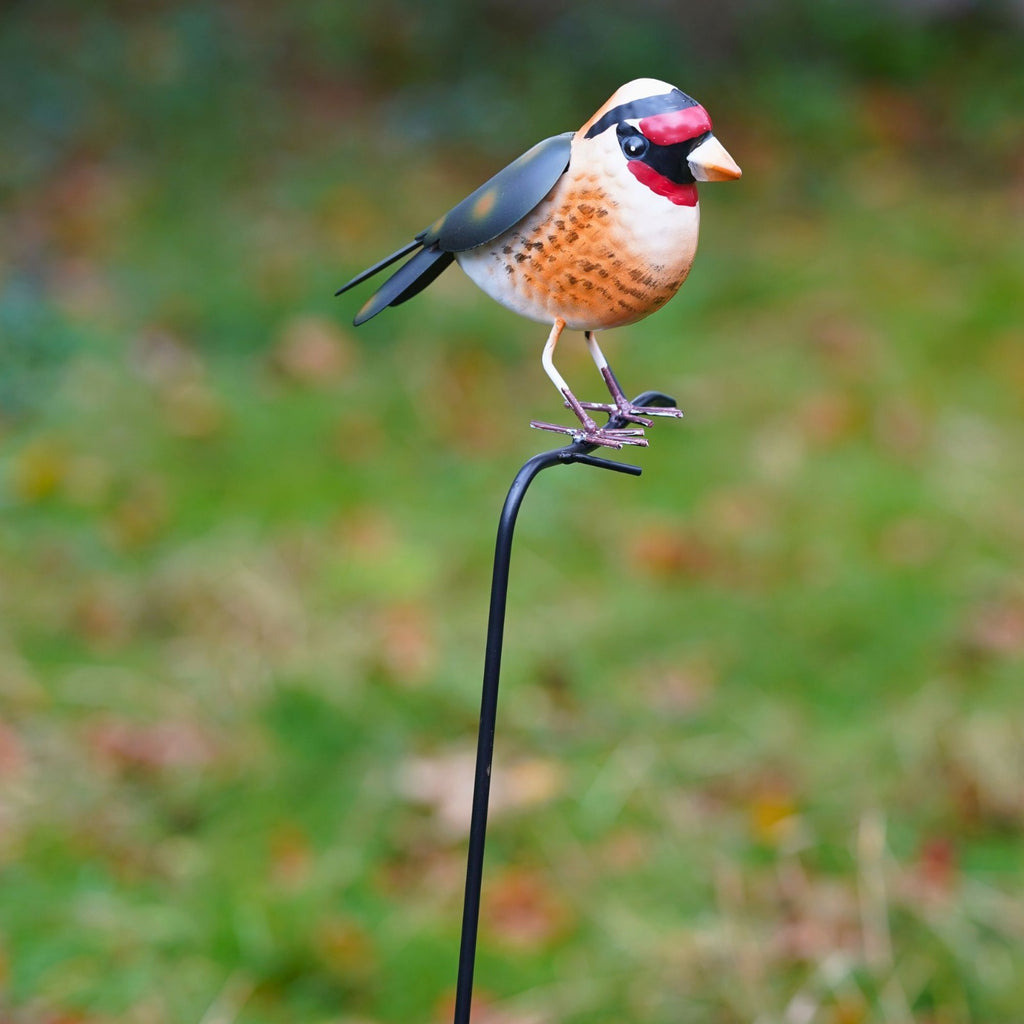 Chaffinch on Stick Metal Garden Ornament