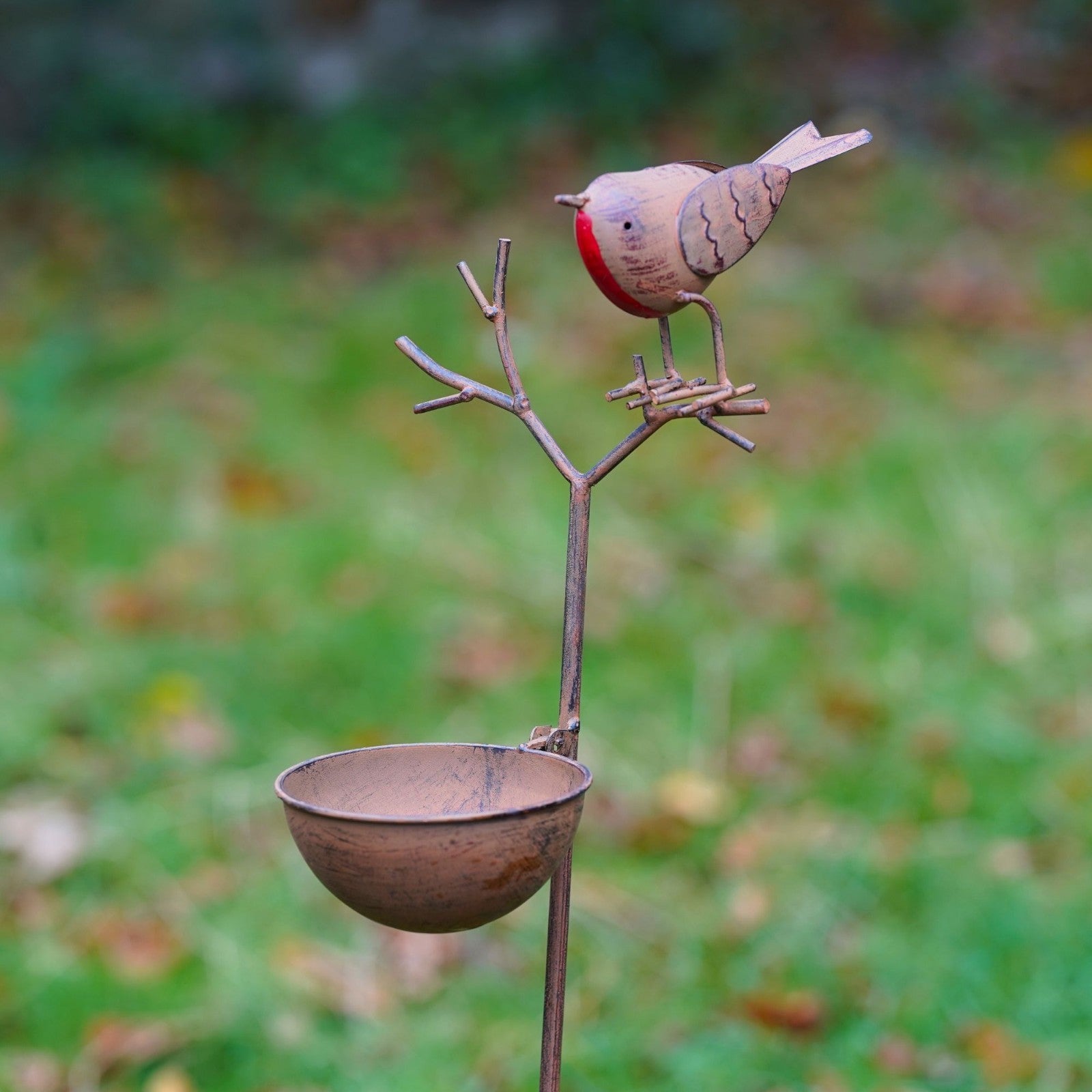 Robin on Twig Bird Feeder | Metal Garden Ornament