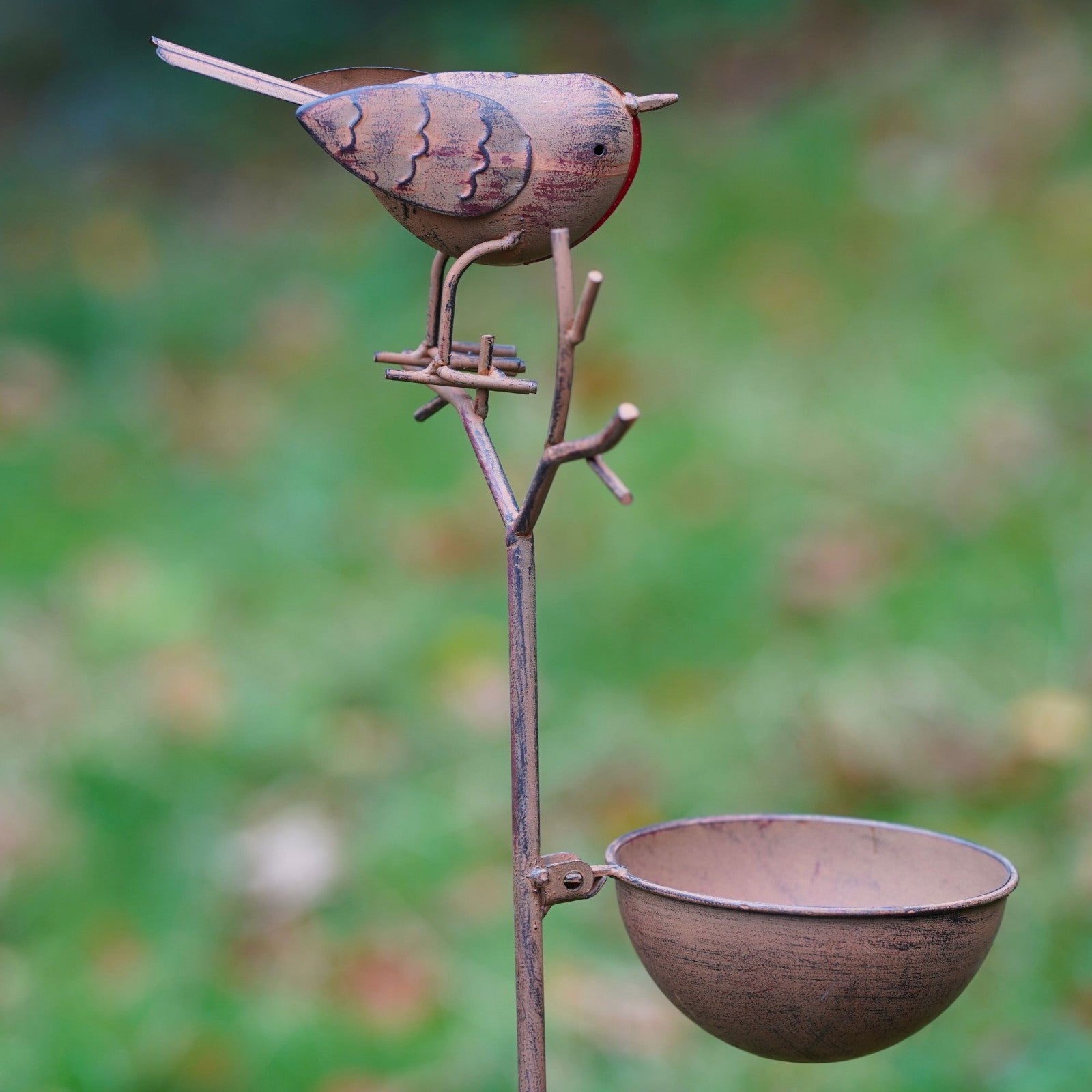 Robin on Twig Bird Feeder | Metal Garden Ornament