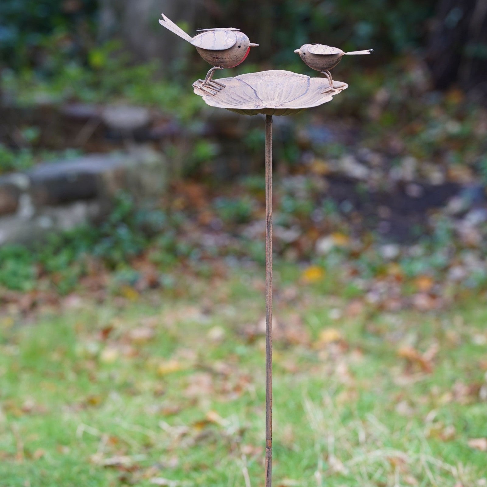 121cm Robin on Flower Birdbath | Metal Garden Ornament
