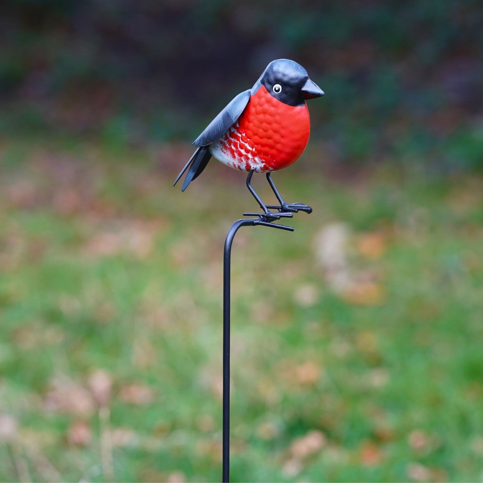 Bullfinch on Stick Metal Garden Ornament