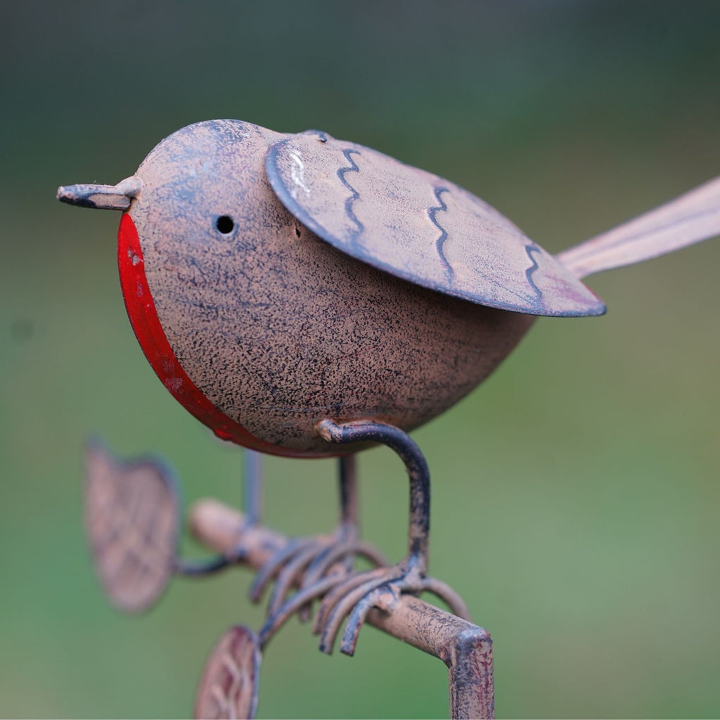 1.2m Robin on Stake Metal Garden Ornament