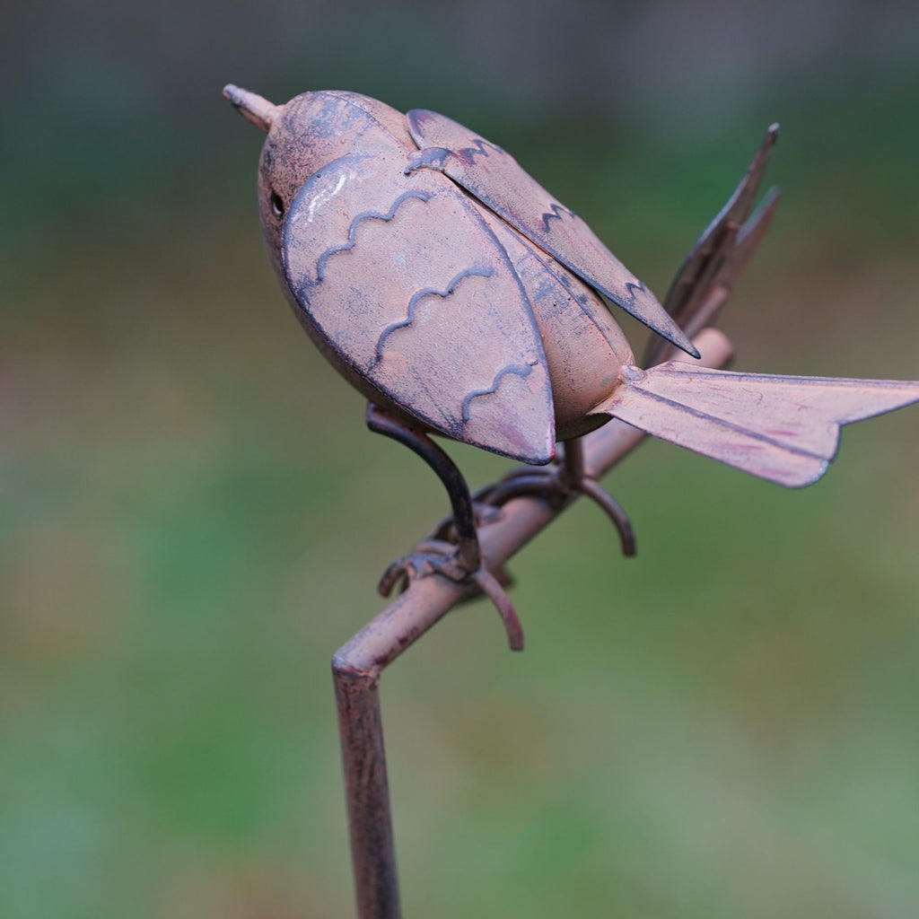 1.2m Robin on Stake Metal Garden Ornament