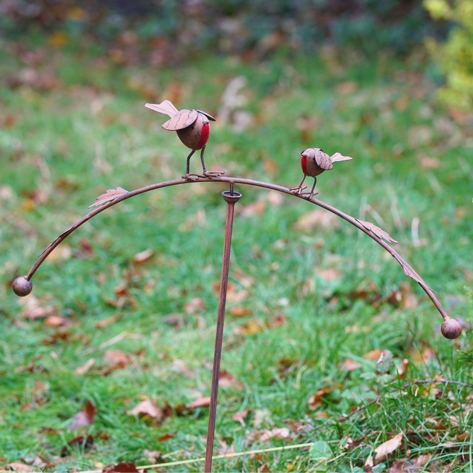Large Robin Balancer Stake | Metal Garden Ornament