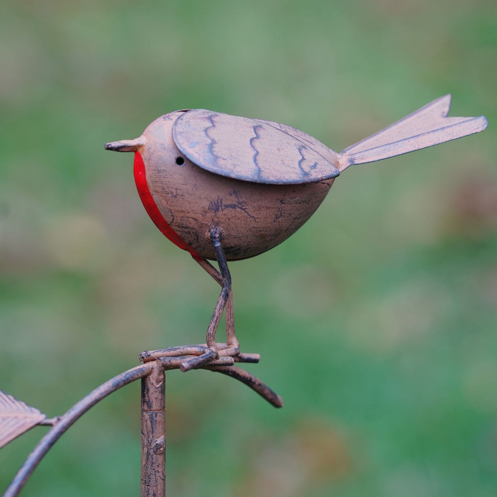 Robin on Branch Metal Garden Ornament