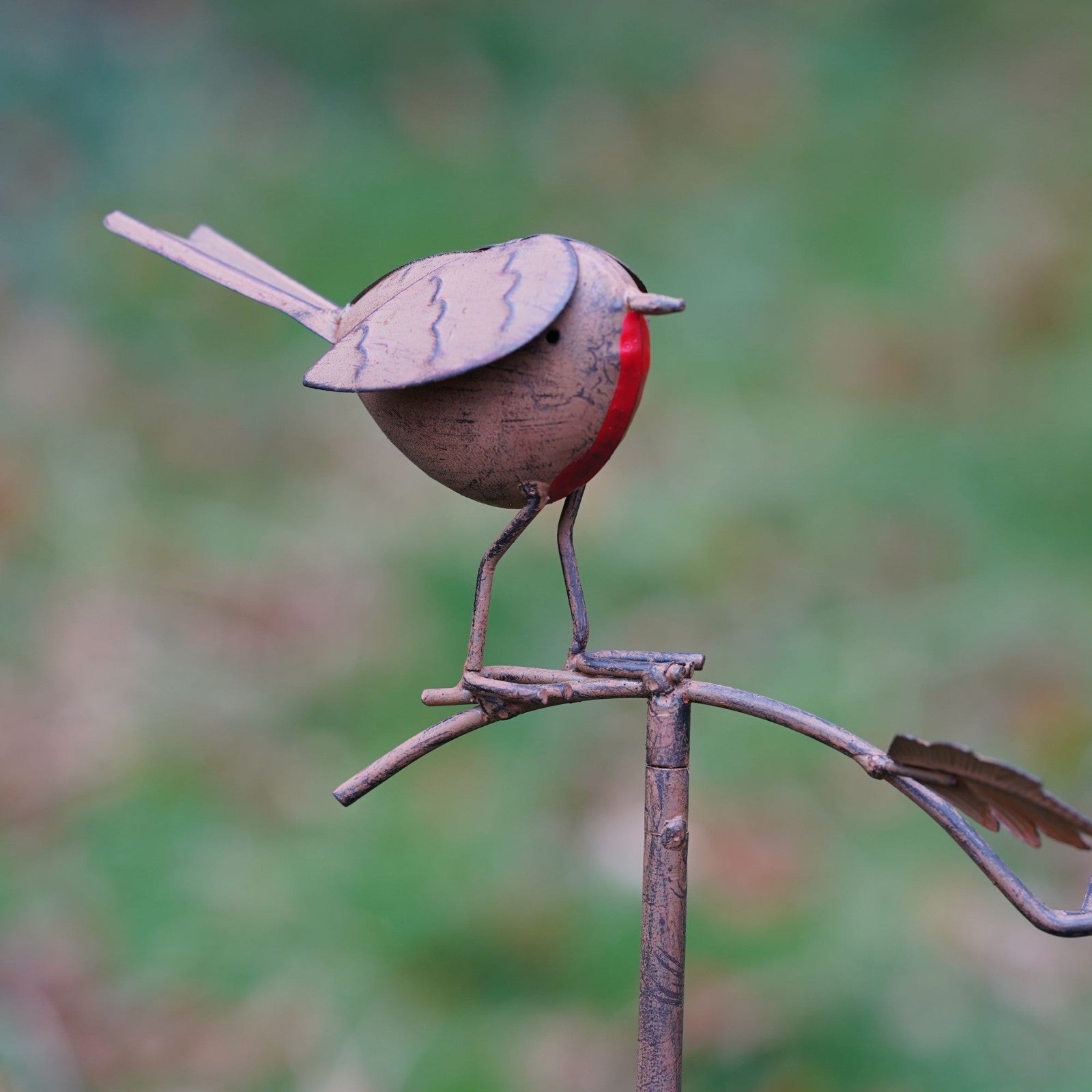 Robin on Branch Metal Garden Ornament