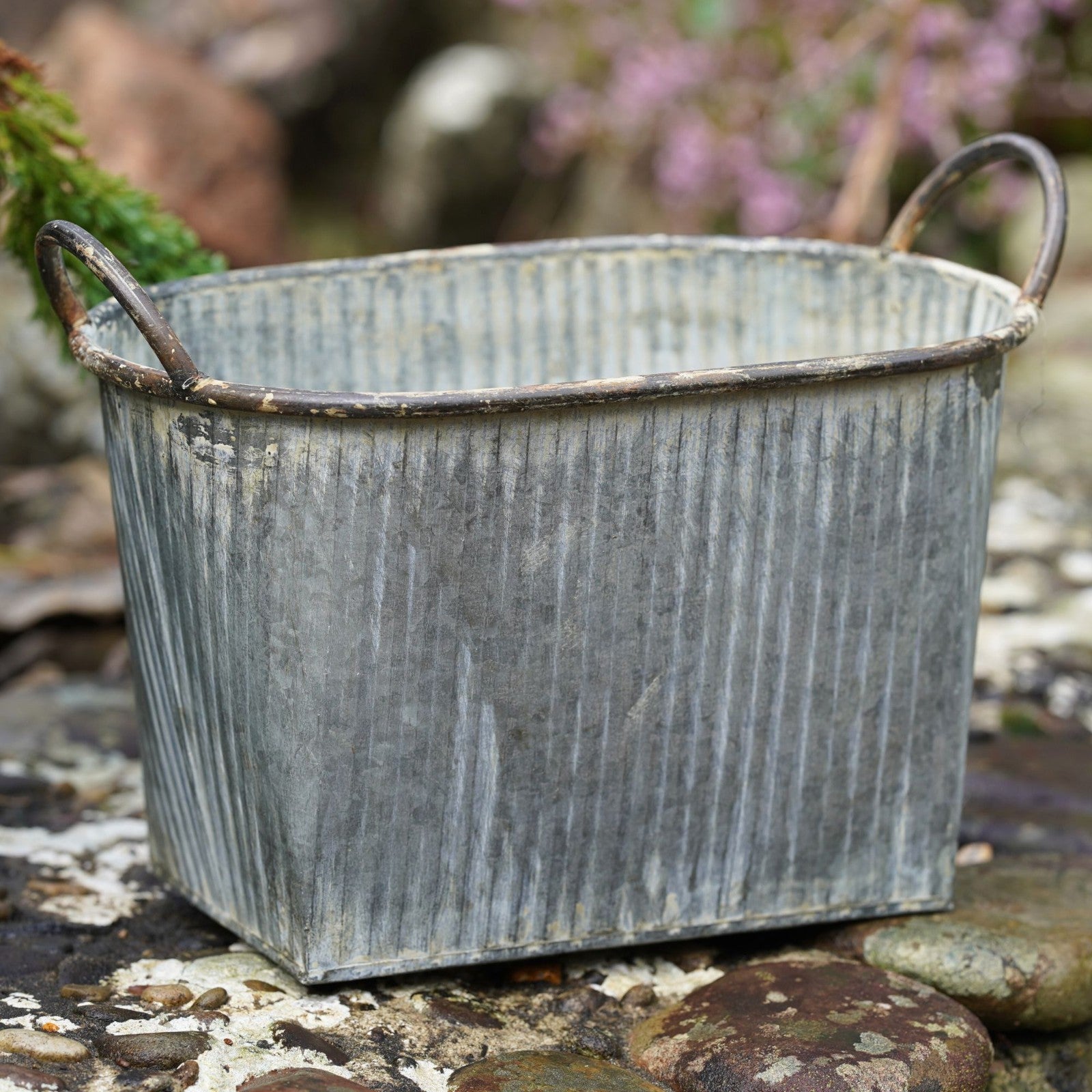 Zinc Metal Flower Pot Ribbed Planter with Handles