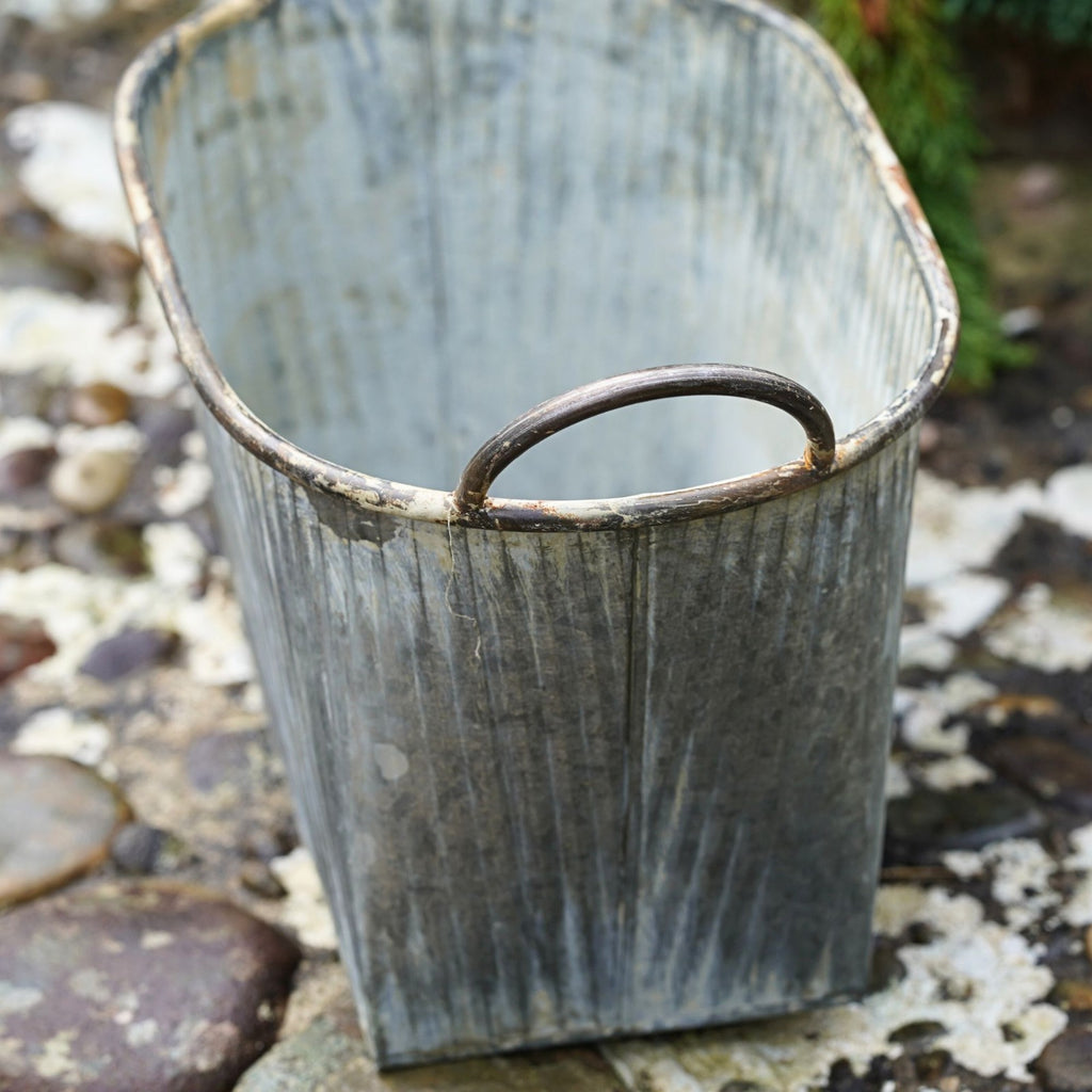 Zinc Metal Flower Pot Ribbed Planter with Handles