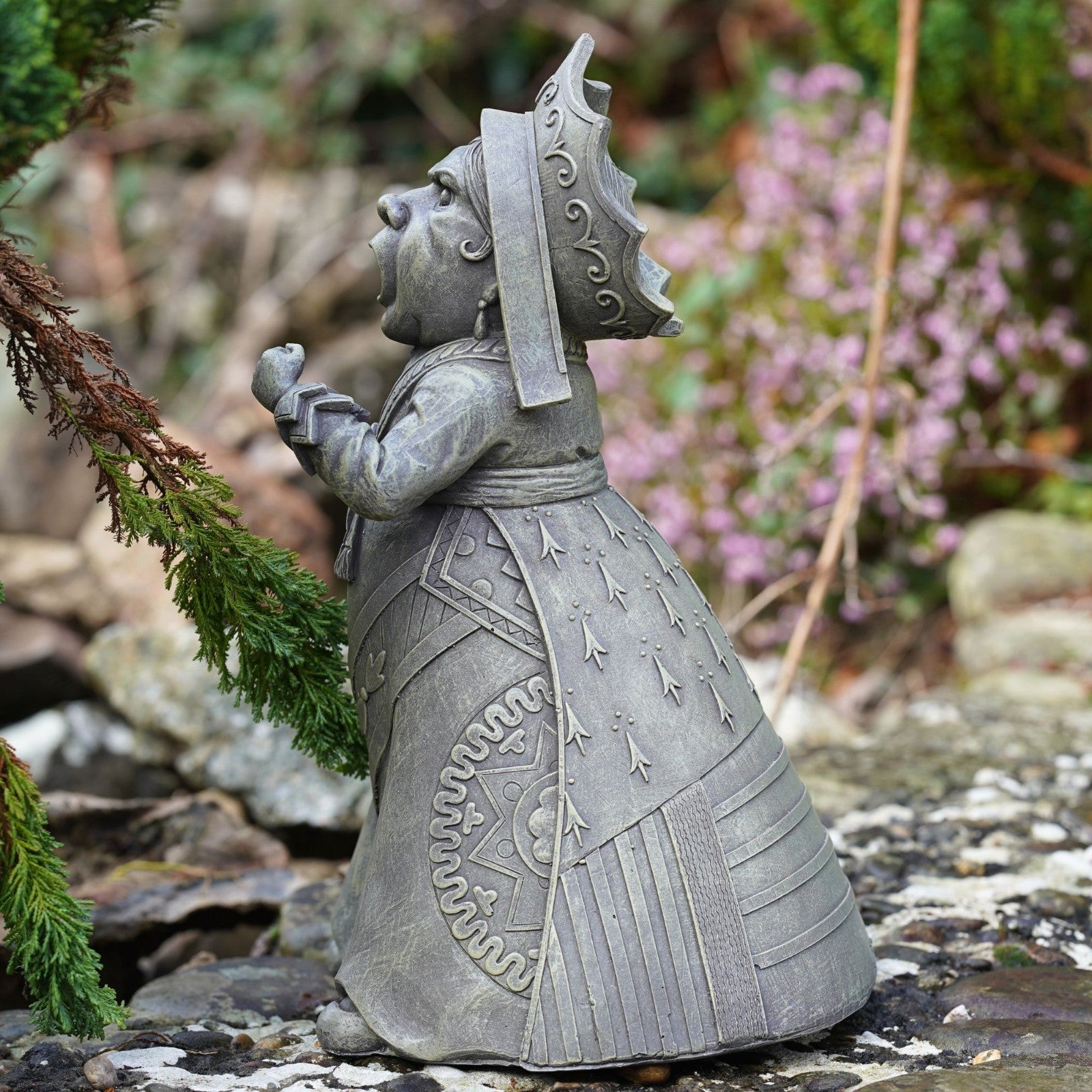 Queen of Hearts Resin Statue | Alice in Wonderland Sculpture